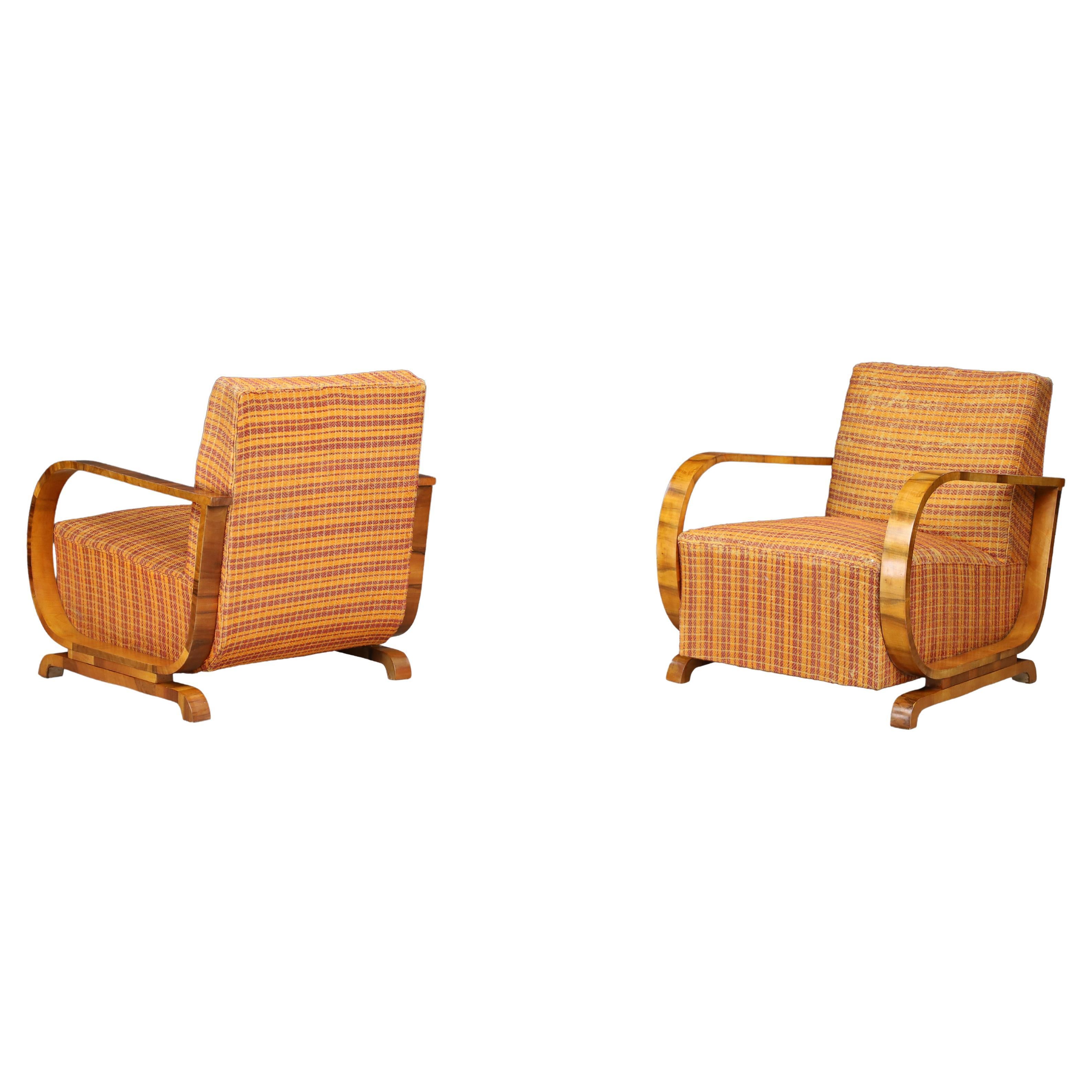 Pair of Italian Art Deco Walnut Lounge Chairs with Curved Arms, Italy 1930s
