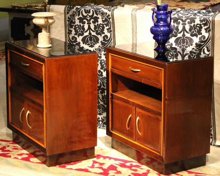Pair of Italian Art Deco Walnut Wood Nightstand with Brass