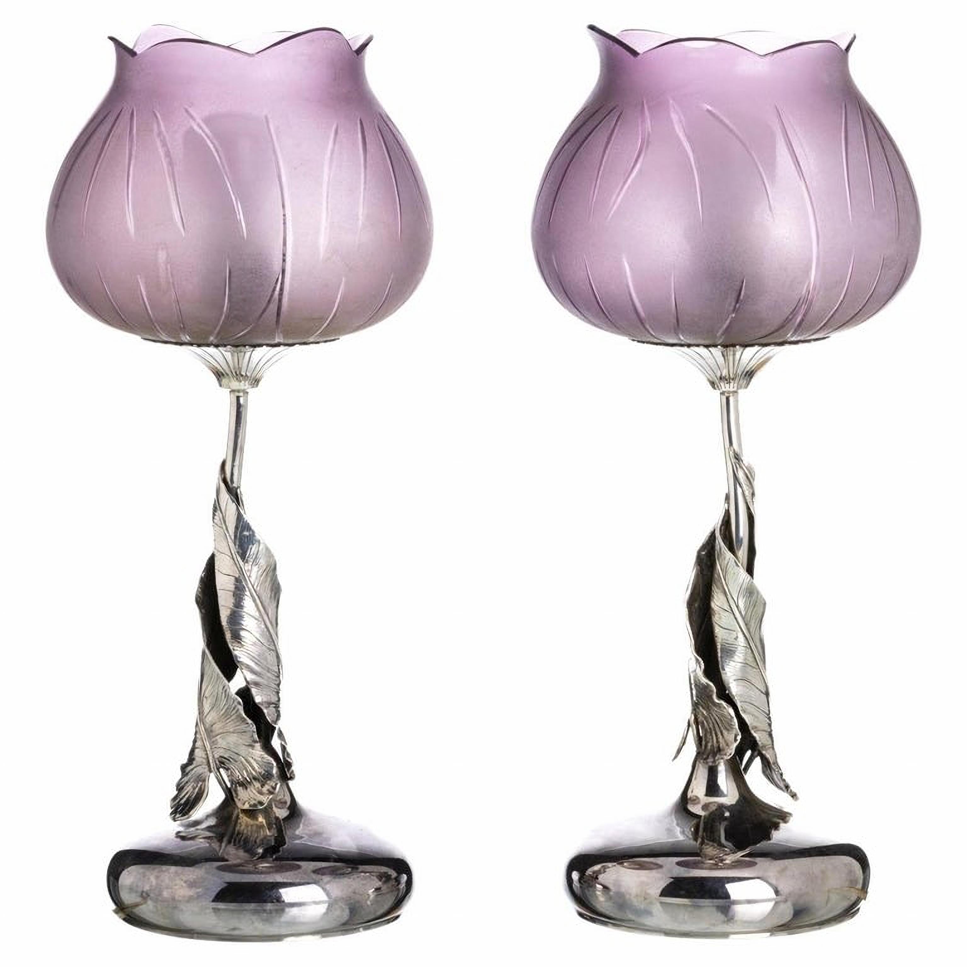 20ième siècle Paire de lampes italiennes Art Nouveau en argent et verre, 20ème siècle en vente