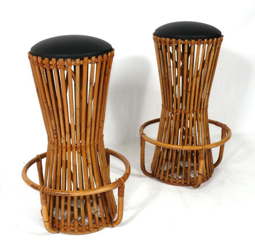 Mid-Century Modern Pair of Italian Bamboo Bar or Counter Stools 29.5