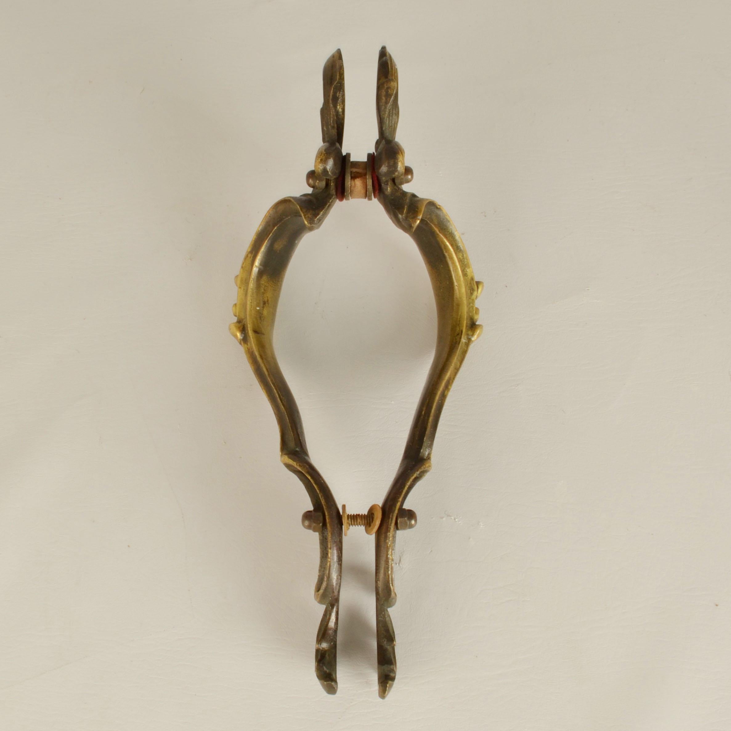 Double Pair of Italian Baroque Push Pull Bronze Door Handles in vendita 1