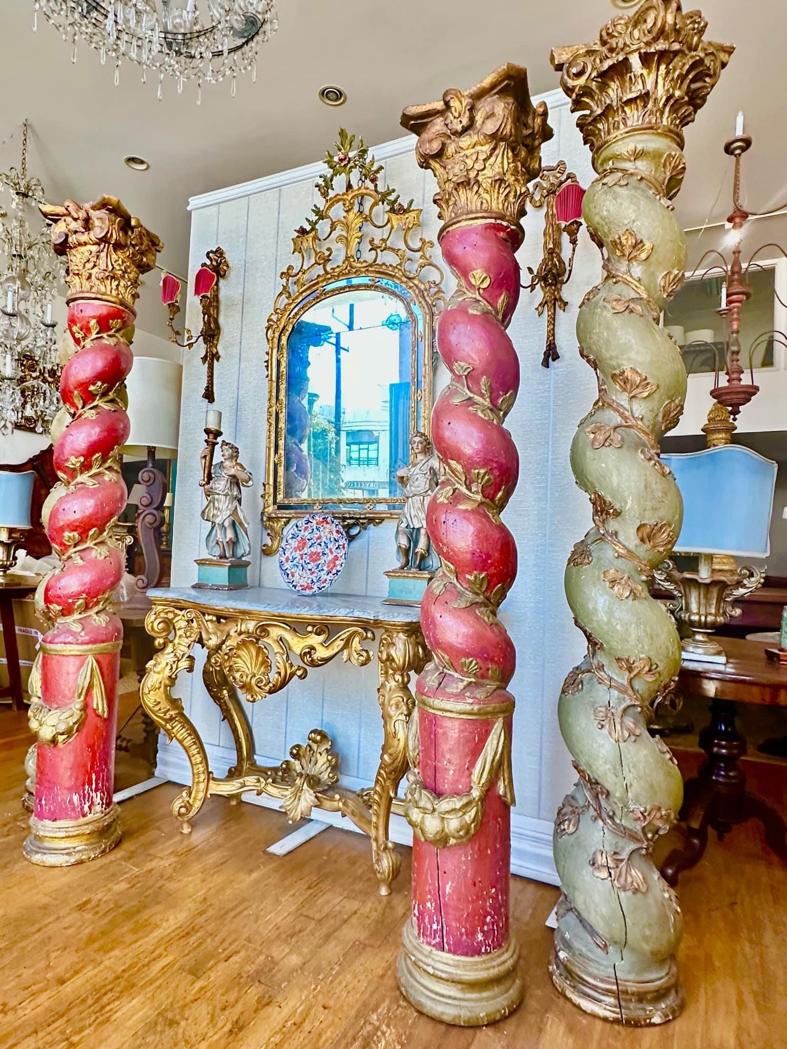 Paar italienische barocke Solomonic-Säulen im Stil des Barock – um 1700 im Angebot 2