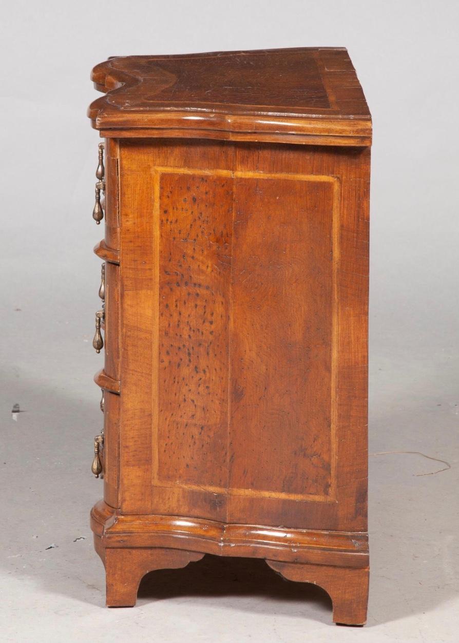 19th Century Pair of Italian Baroque Style Inlaid Walnut Bedside Commodes