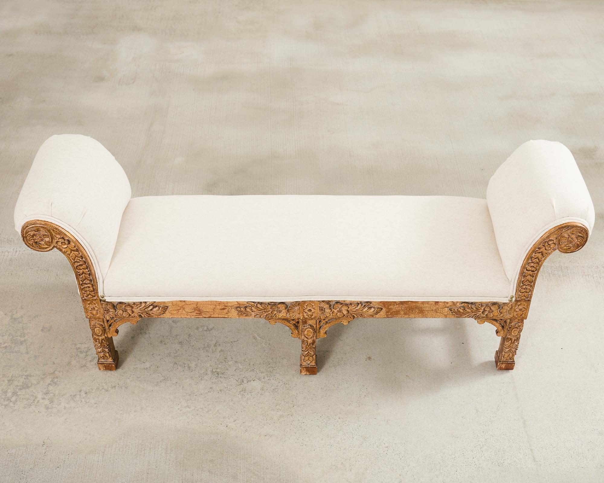 Paar italienische Barock-Stil Scroll Arm Bänke 5 Ft. im Angebot 10