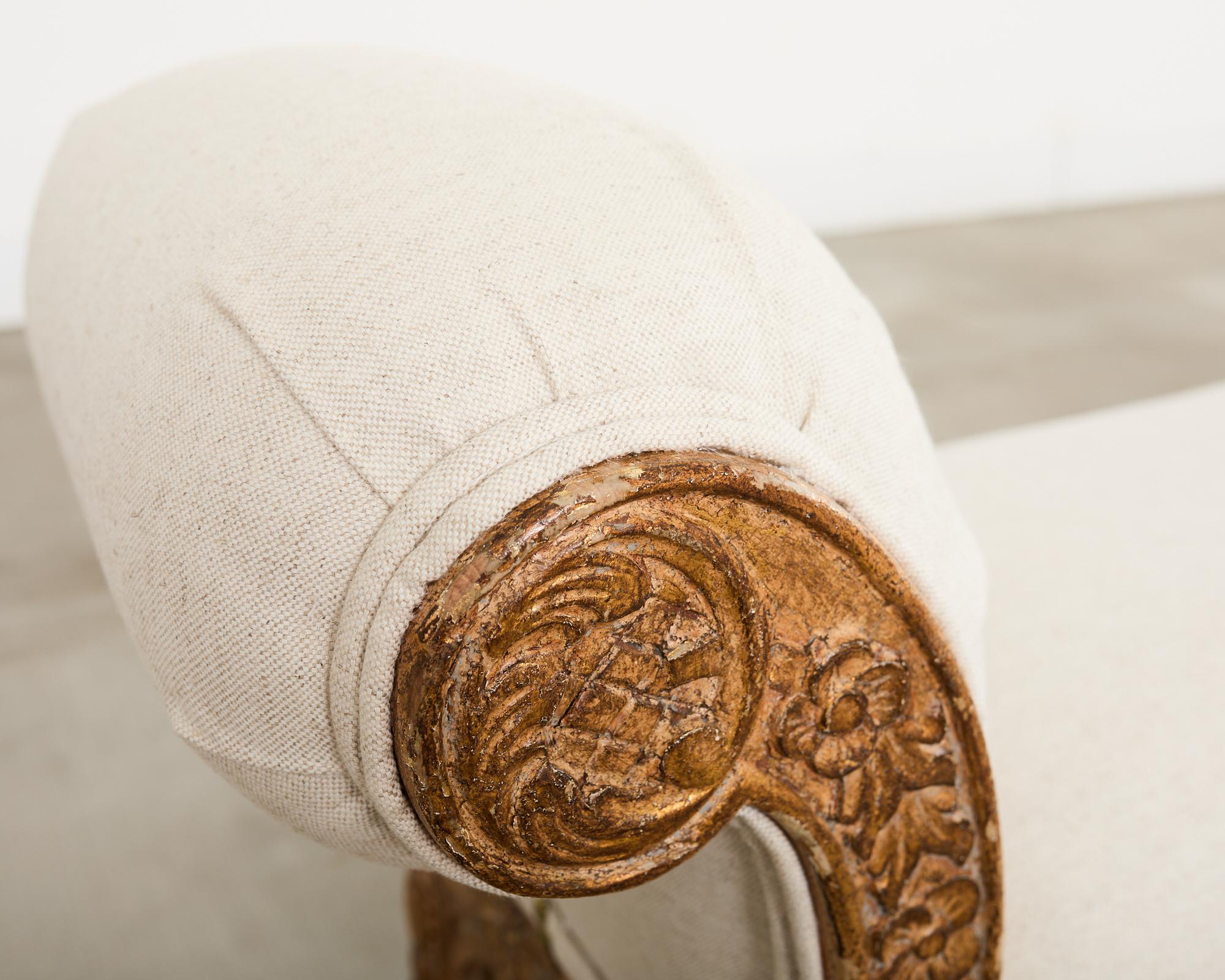 Paar italienische Barock-Stil Scroll Arm Bänke 5 Ft. im Angebot 1