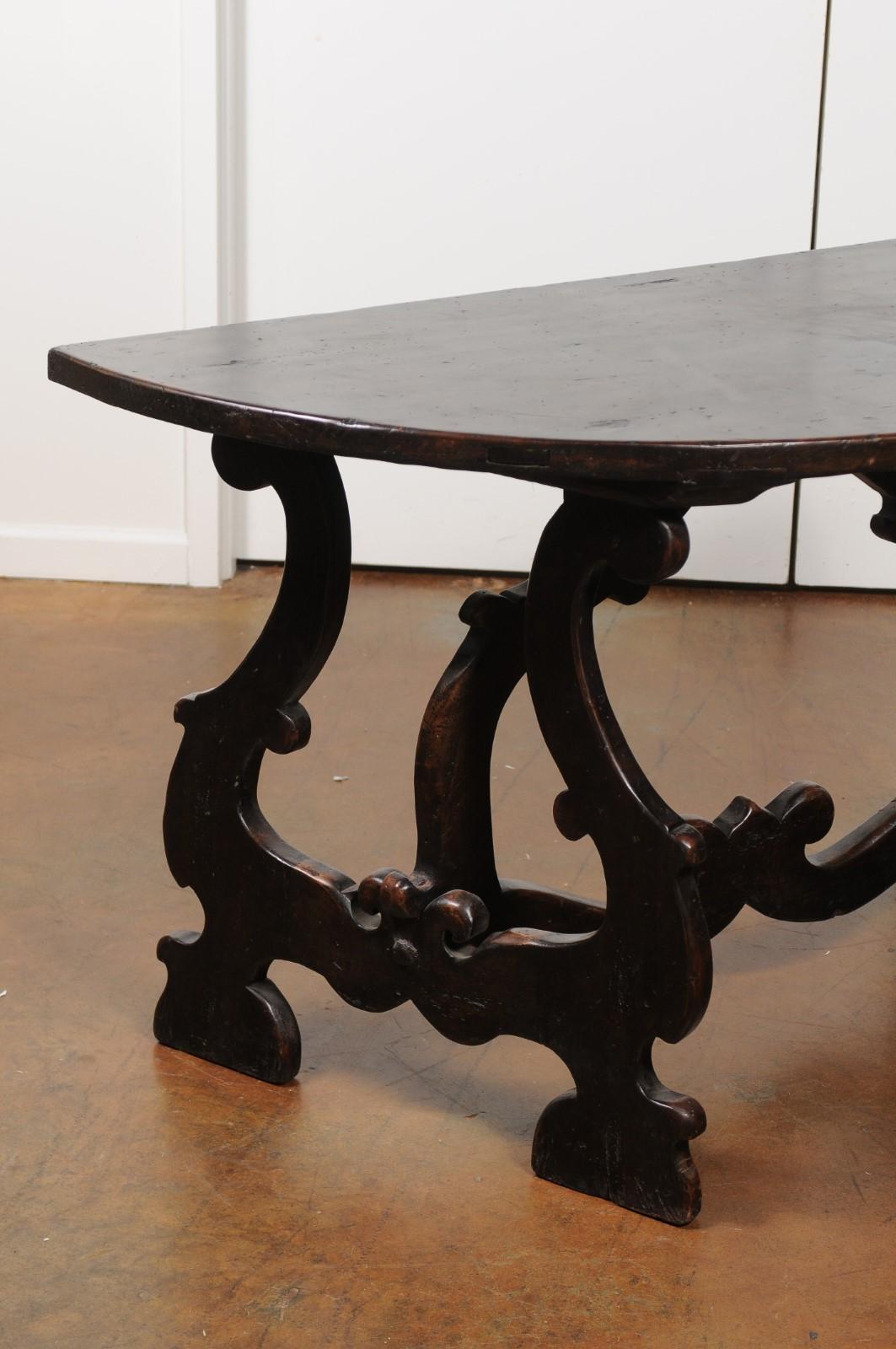Pair of Italian Baroque Style Walnut Demilune Tables from Tuscany, circa 1800 In Good Condition In Atlanta, GA