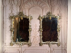 Ein Paar italienische Wandspiegel im Barockstil, aus handgeschnitztem Holz, um die 1960er Jahre