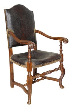 Pair of Italian Baroque Walnut Armchairs