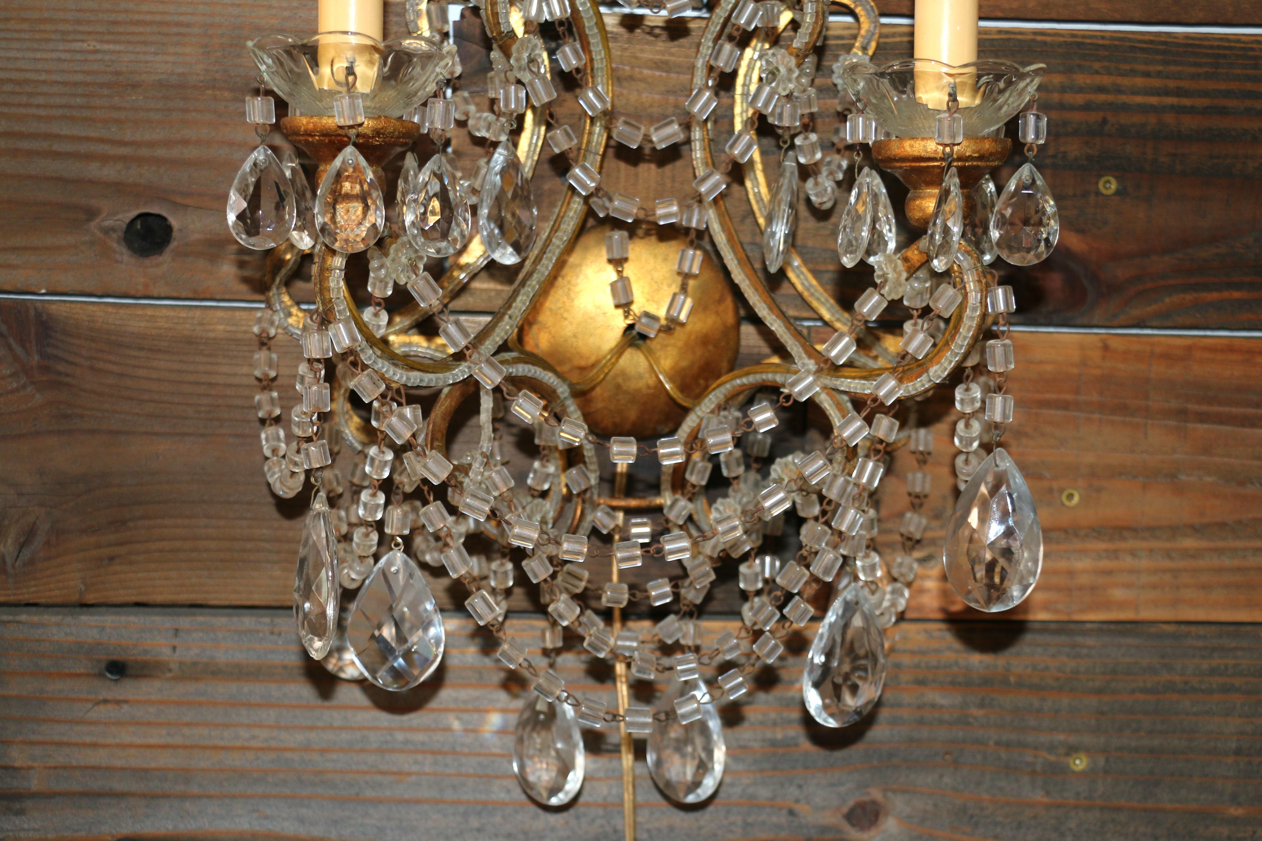 Paire d'appliques italiennes à trois lumières perlées, vers 1940 en vente 4