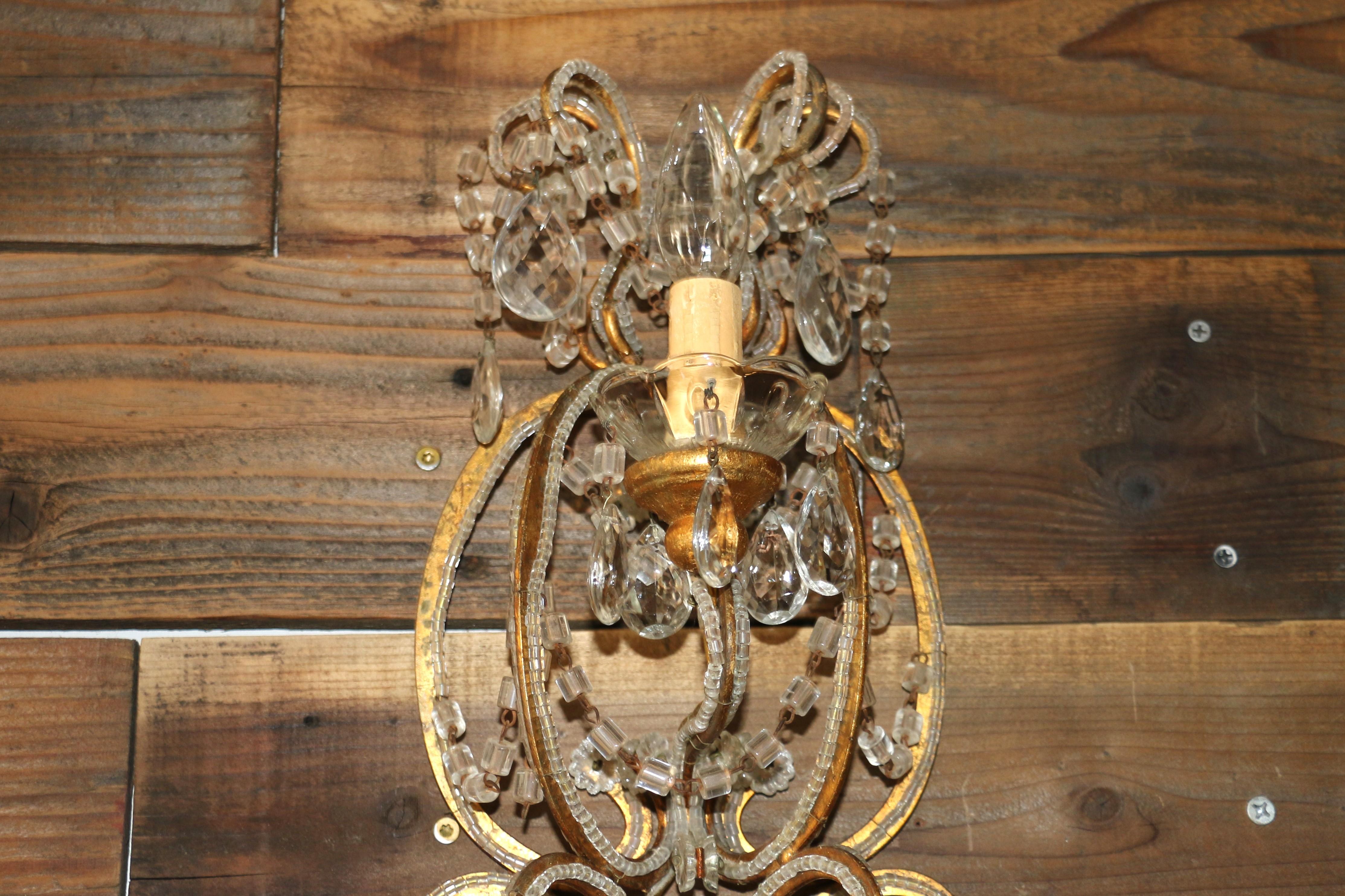 Paire d'appliques italiennes à trois lumières perlées, vers 1940 en vente 2