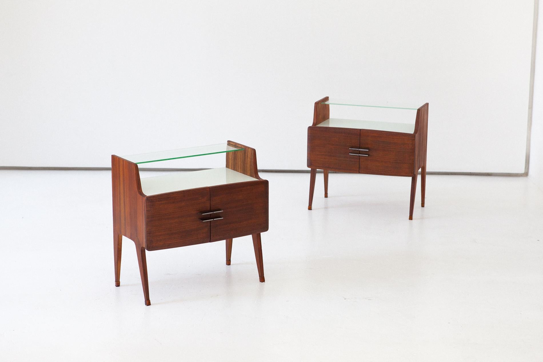 Pair of Italian Bedside Tables, 1950s In Good Condition In Rome, IT
