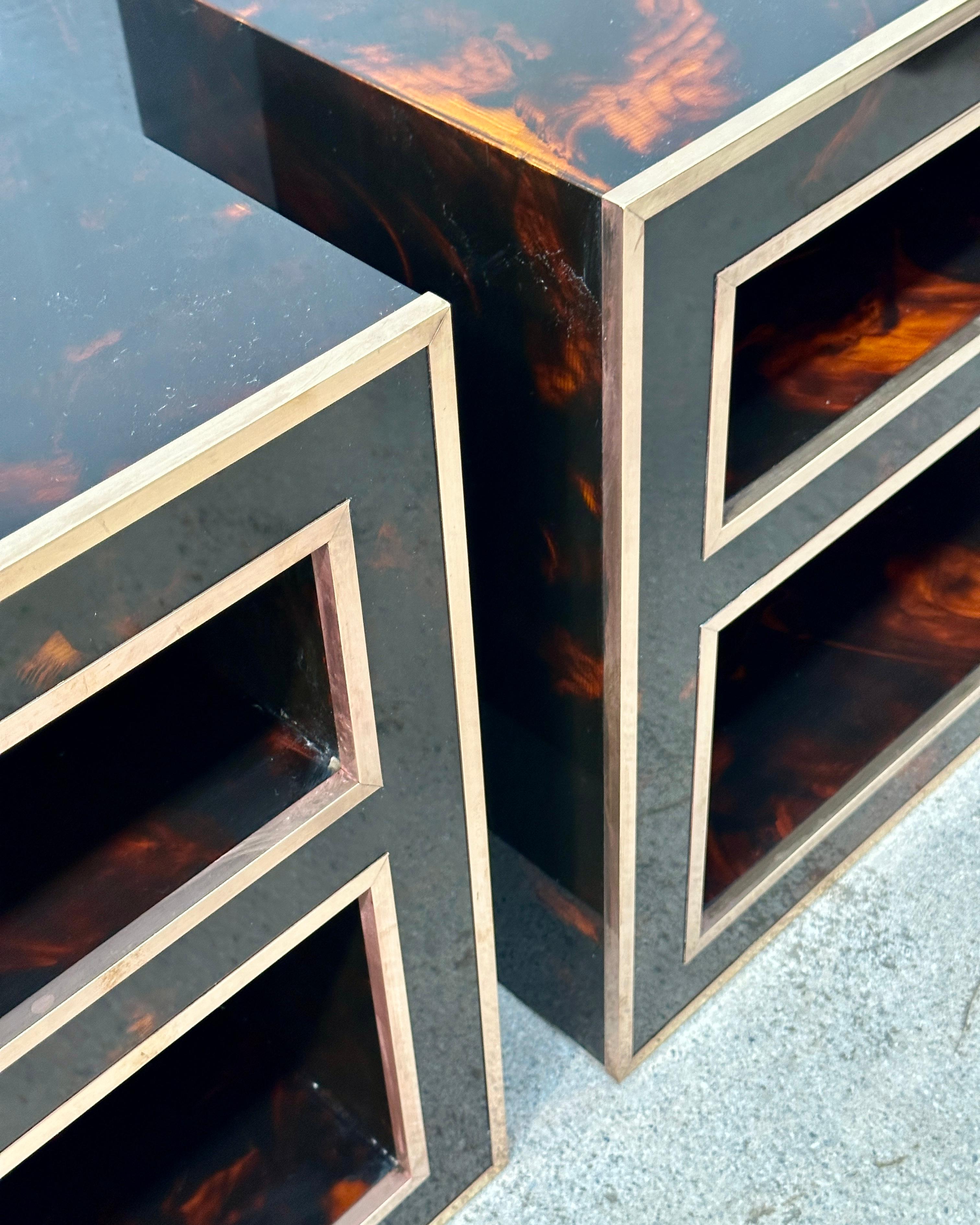 Late 20th Century Pair of Italian bedside tables 1970. stamped (ND) Made in Italy. lacquer brass For Sale