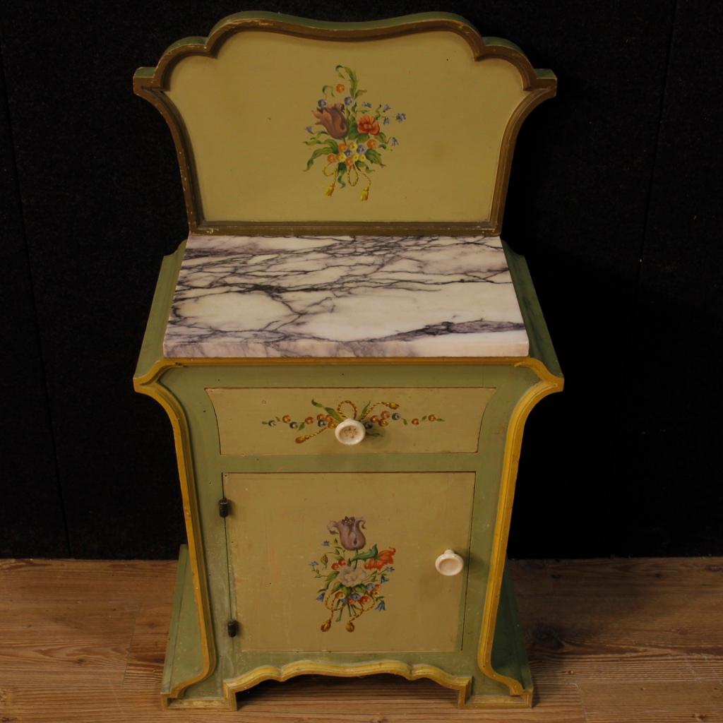 Pair of Italian Bedside Tables in Painted Wood in Art Nouveau Style 20th Century In Good Condition In Vicoforte, Piedmont