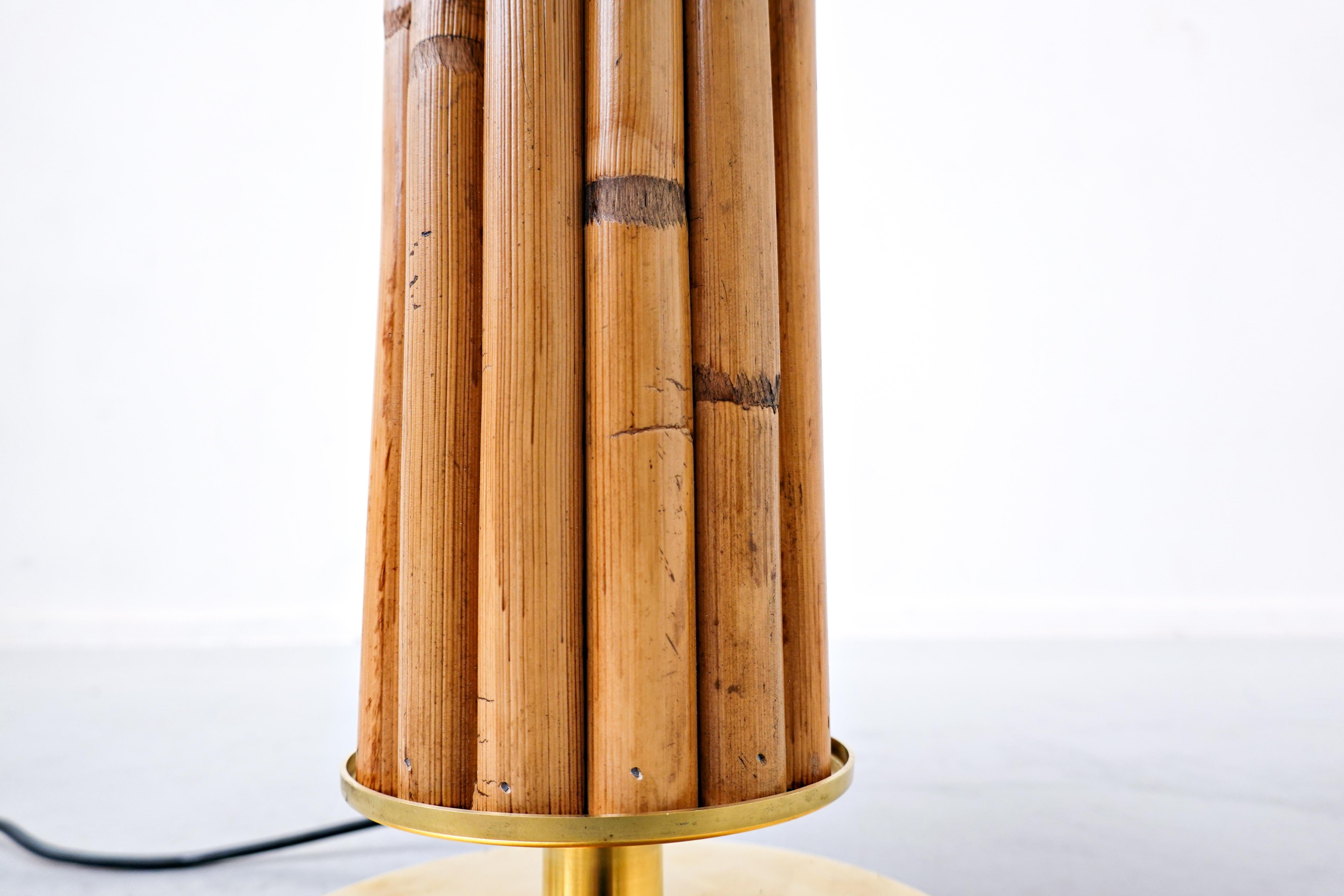 Pair of Italian Brass and Bamboo Table Lamp For Sale 4