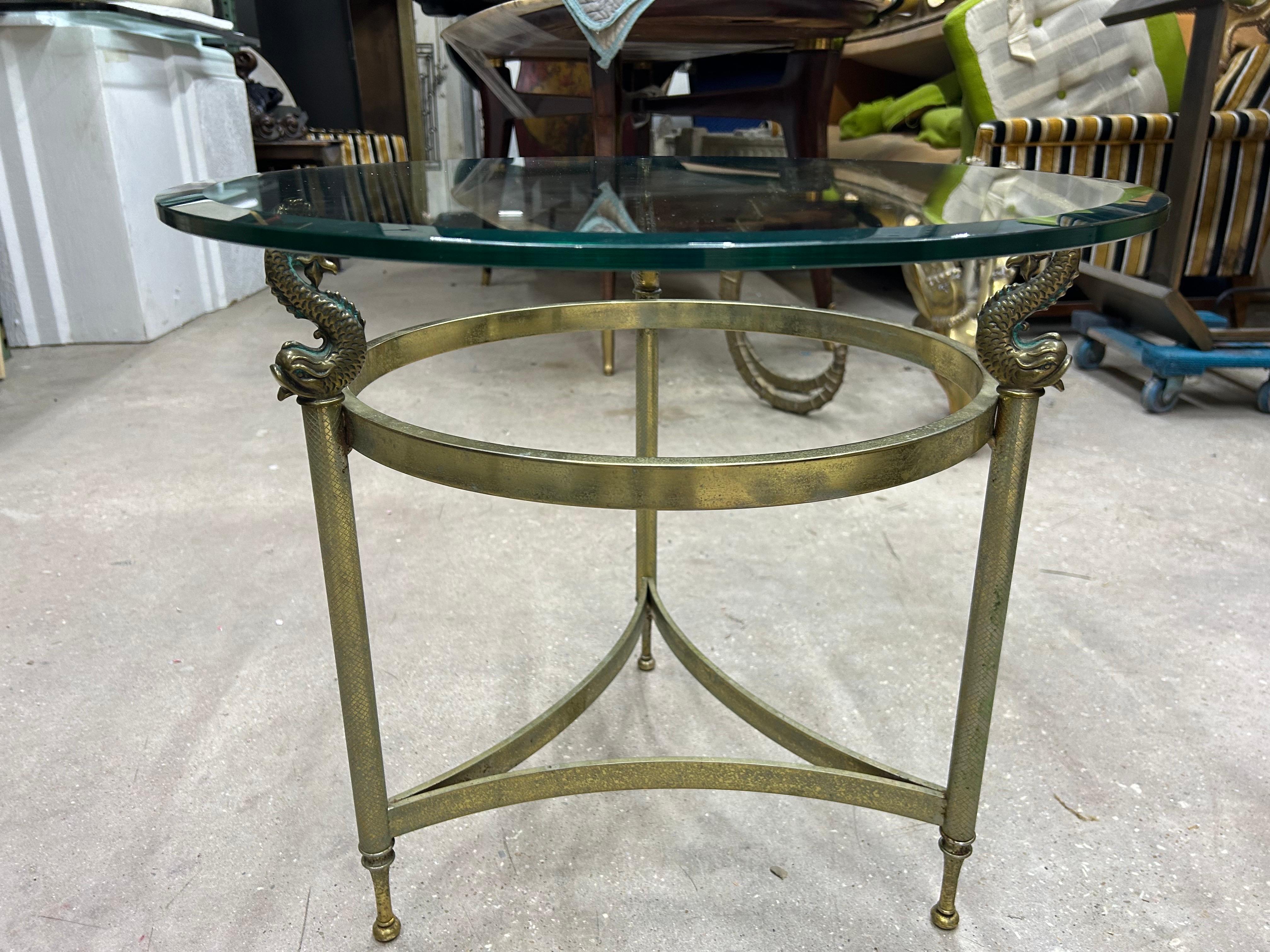 Pareja de mesas italianas de latón y cristal Neoclásico en venta