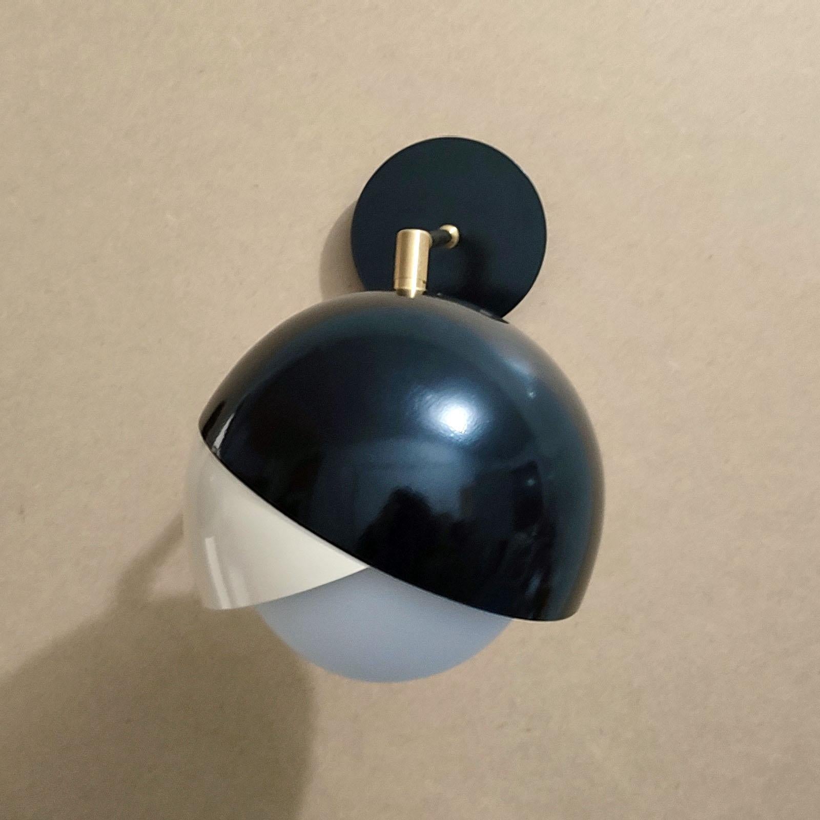 Contemporary Pair of Italian Brass, Black Lacquer and Satin Glass Adjustable Wall Lights For Sale