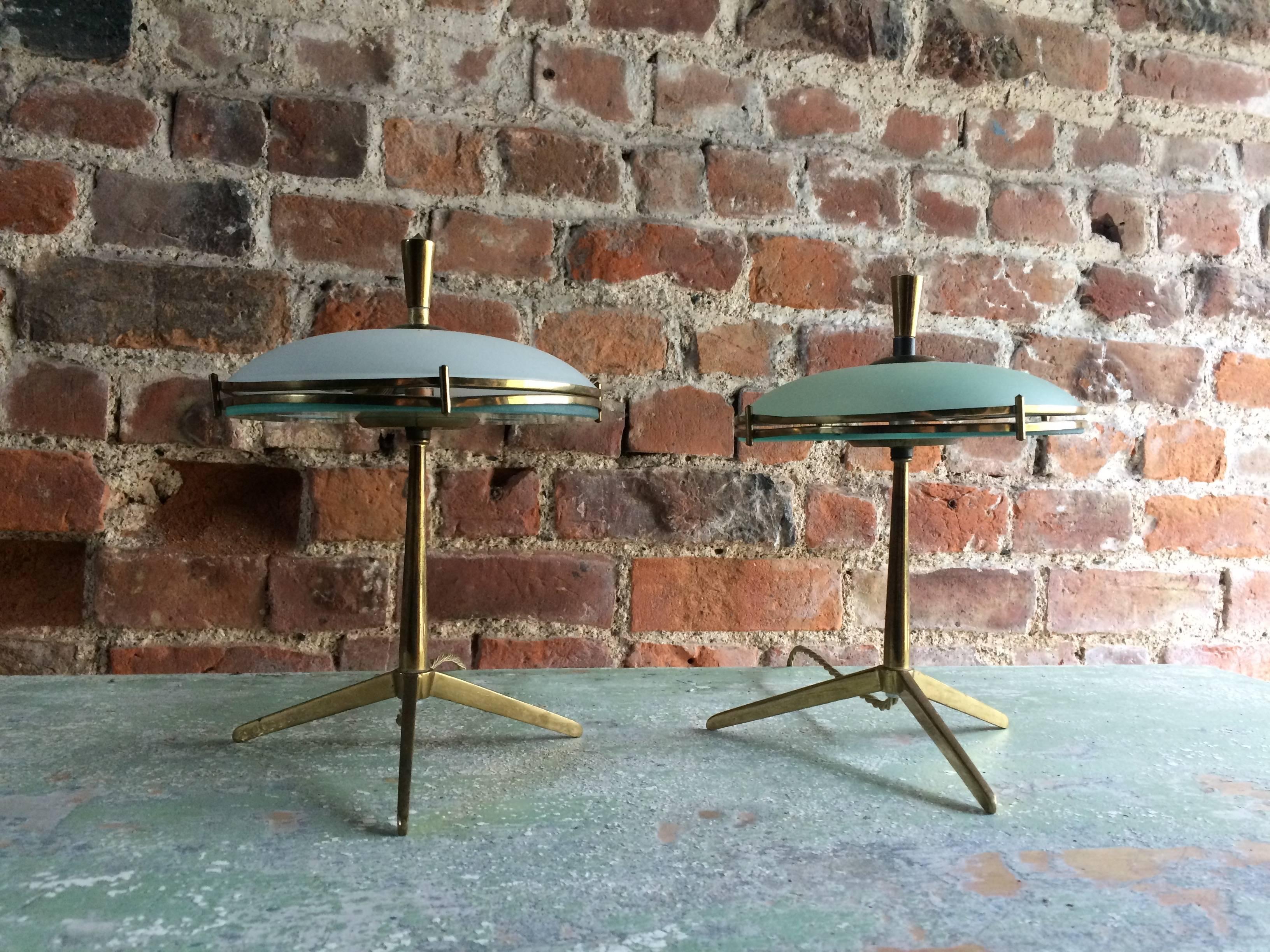 Pair of Italian Brass Side Lights Desk Lamps Pietro Chiesa Stilnovo Style, 1940s In Excellent Condition In Longdon, Tewkesbury