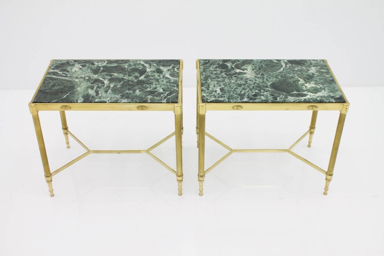 Pair of Italian Brass Side Tables with Green Marble Top, 1950s (Italienisch)