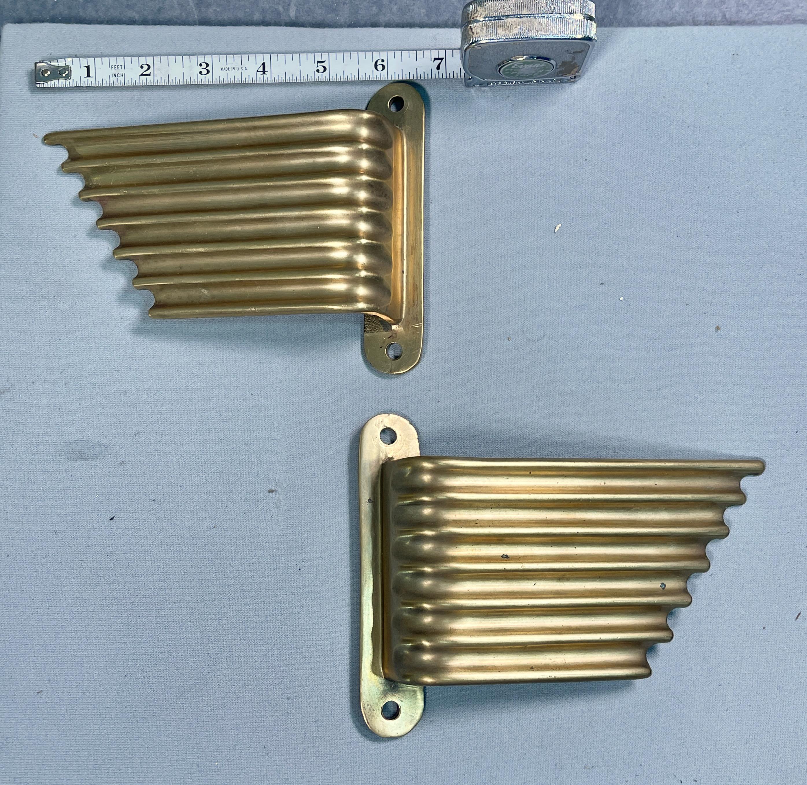 Mid-20th Century Pair of Italian Brass Wing Form Door Pulls For Sale