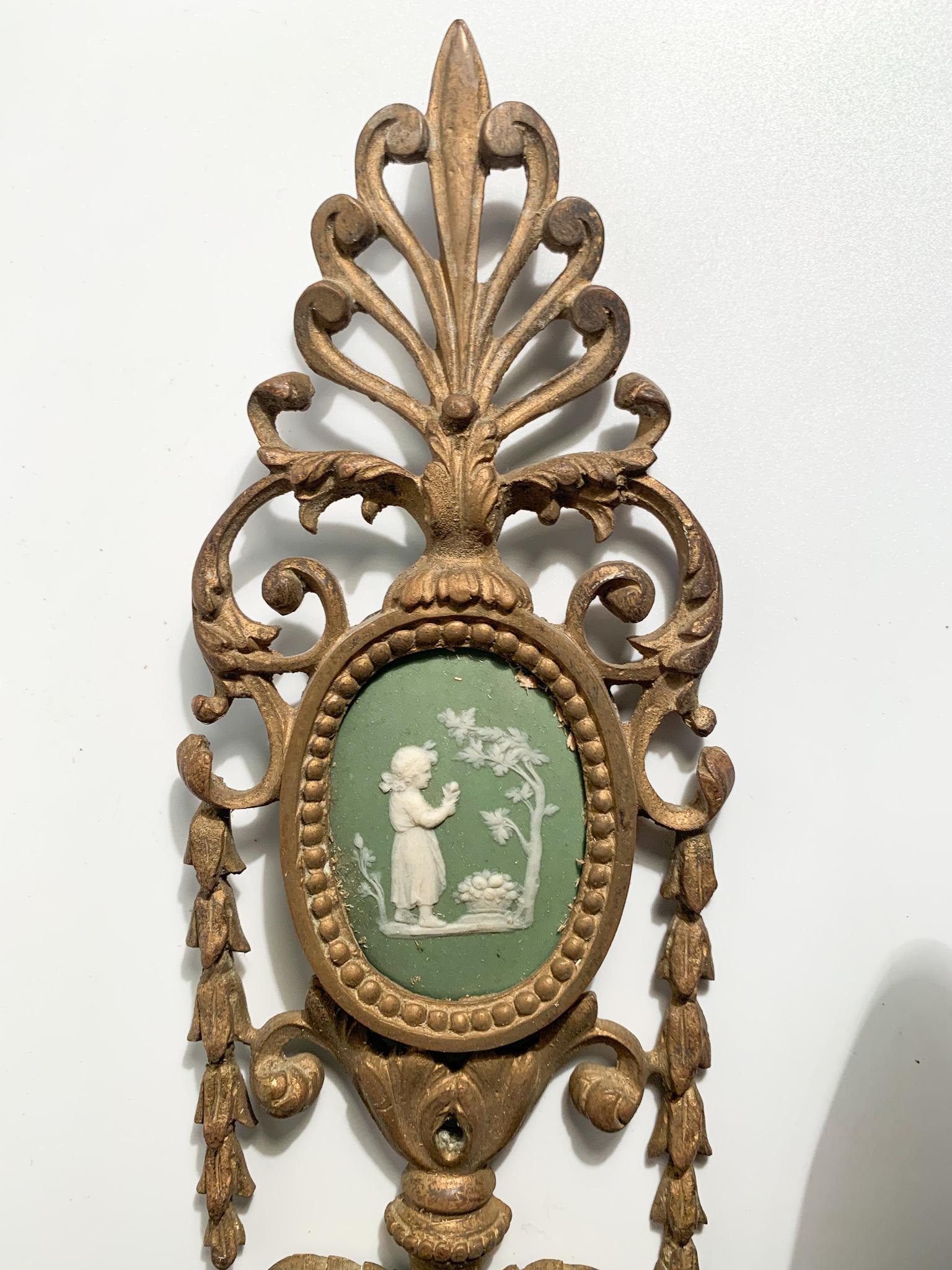 Pair of Italian Bronze and Cammeo Appliques from the 1800s In Good Condition For Sale In Milano, MI