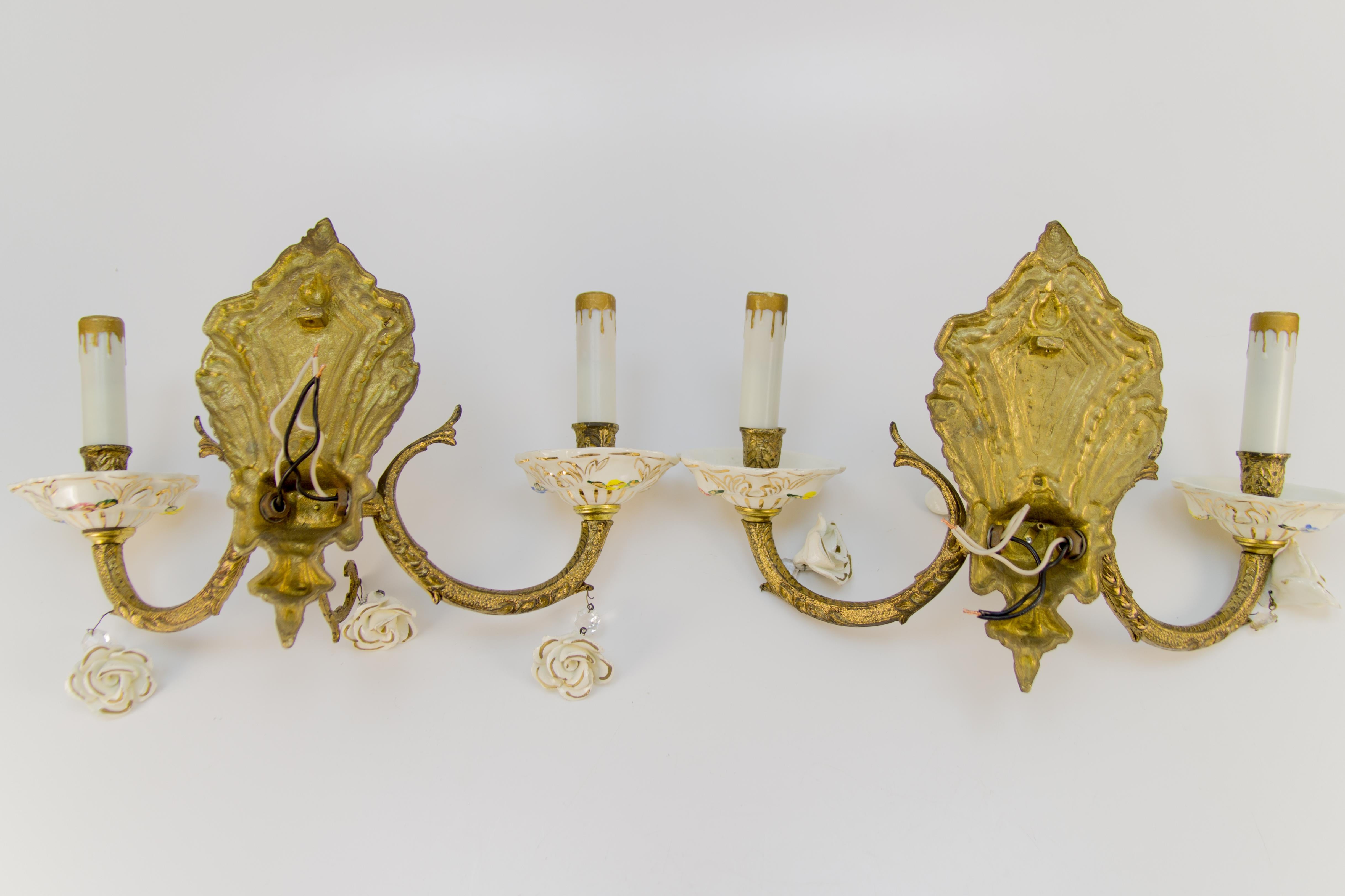 Pair of Italian Two-Light Bronze and Porcelain Floral Sconces 12