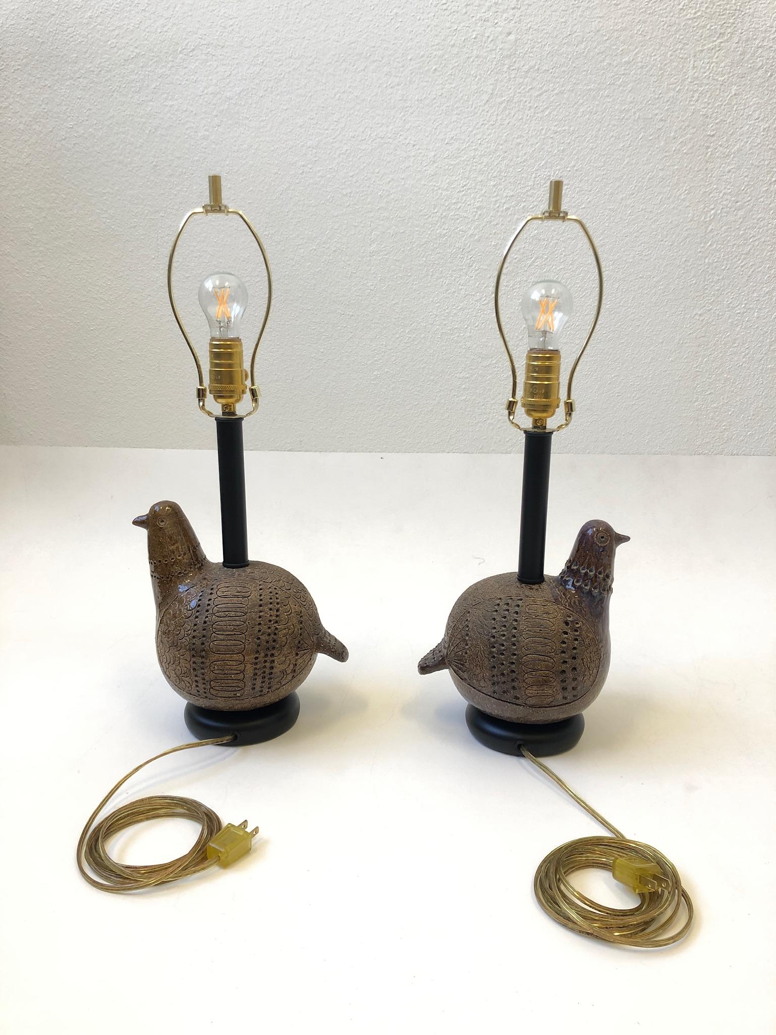 Late 20th Century Pair of Italian Brown Ceramic Birds Table Lamps by Bitossi