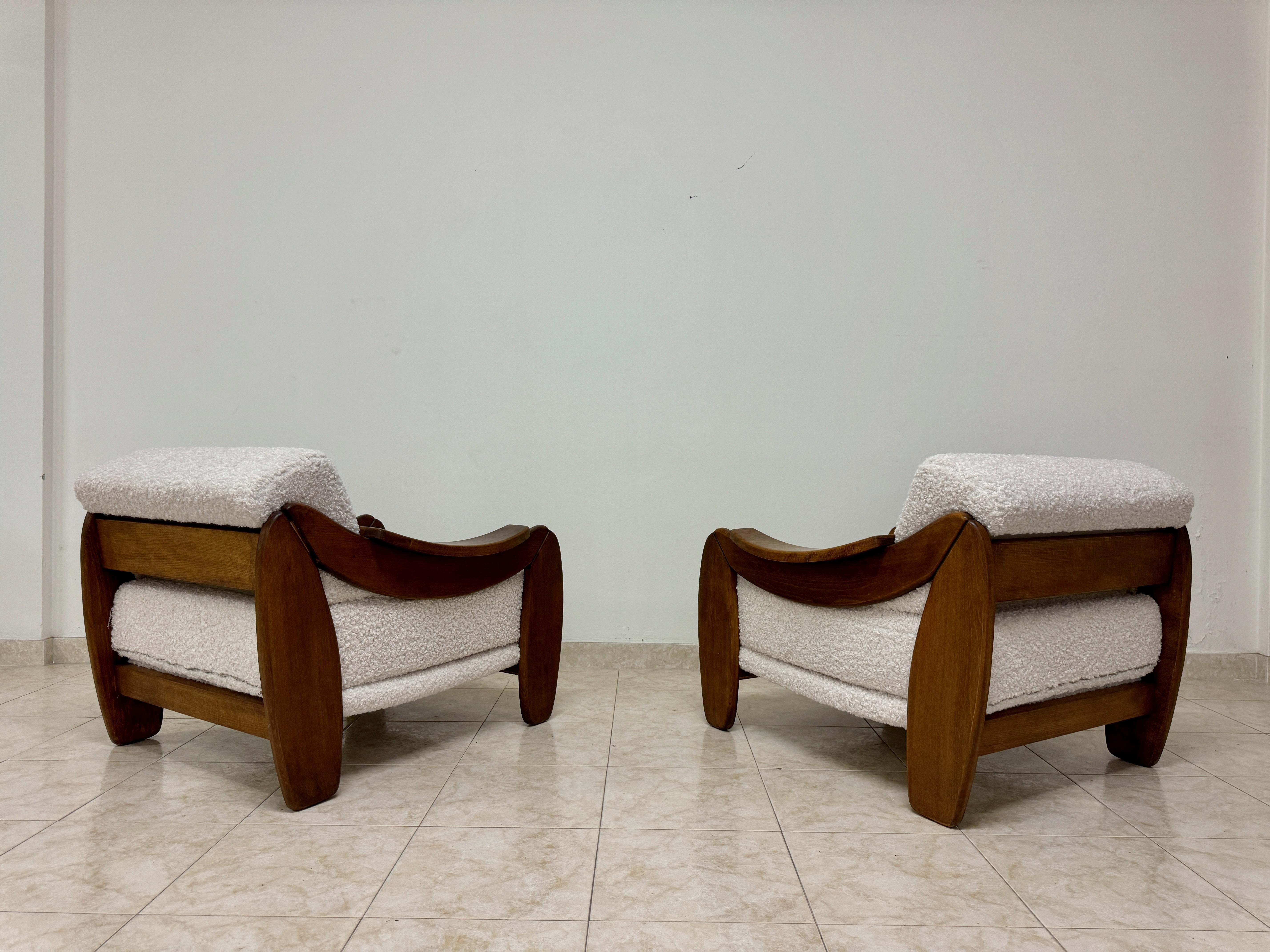 Paire de fauteuils brutalistes italiens en vente 1