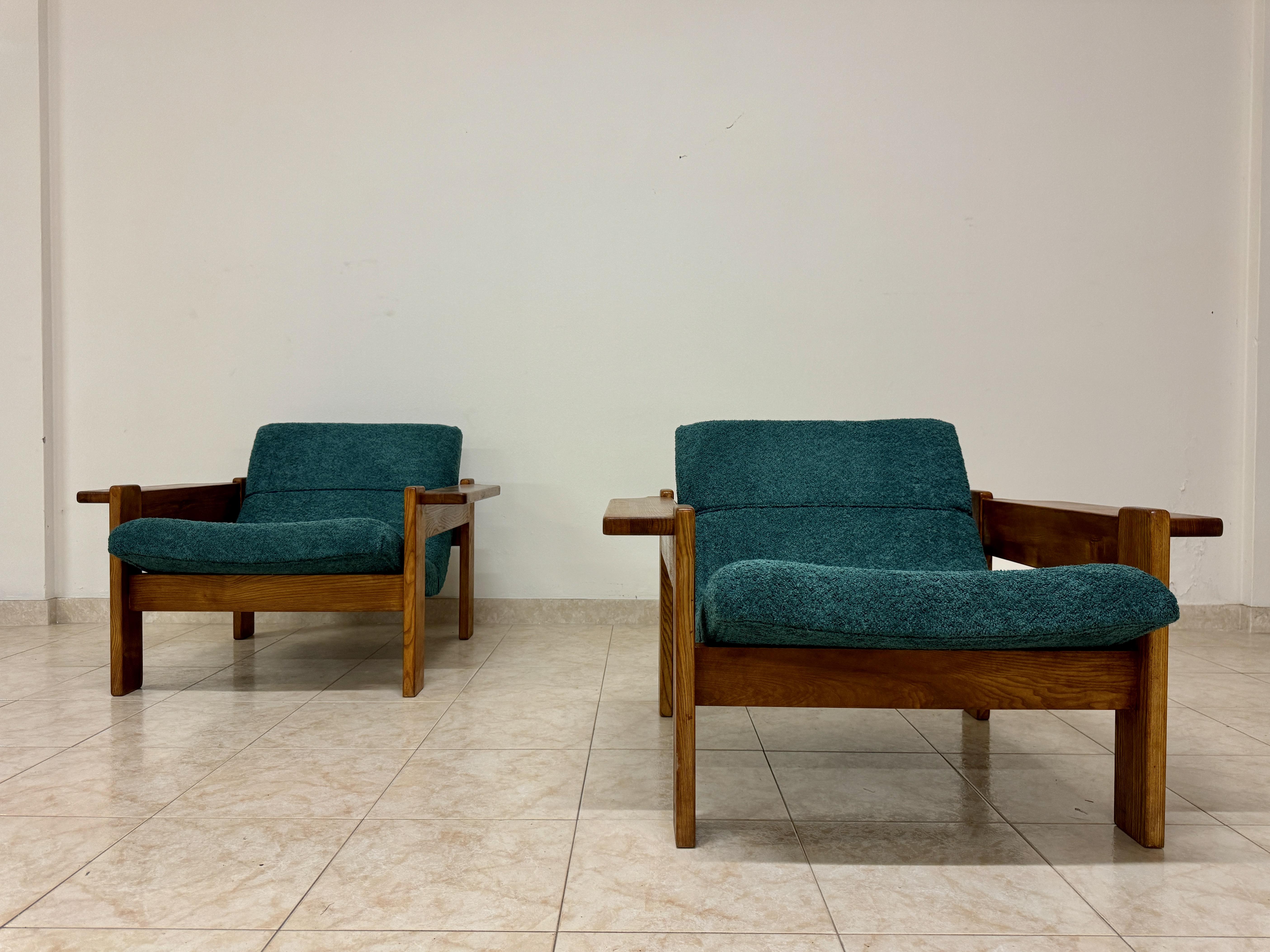 Pareja de sillones italianos de estilo brutalista en venta 5