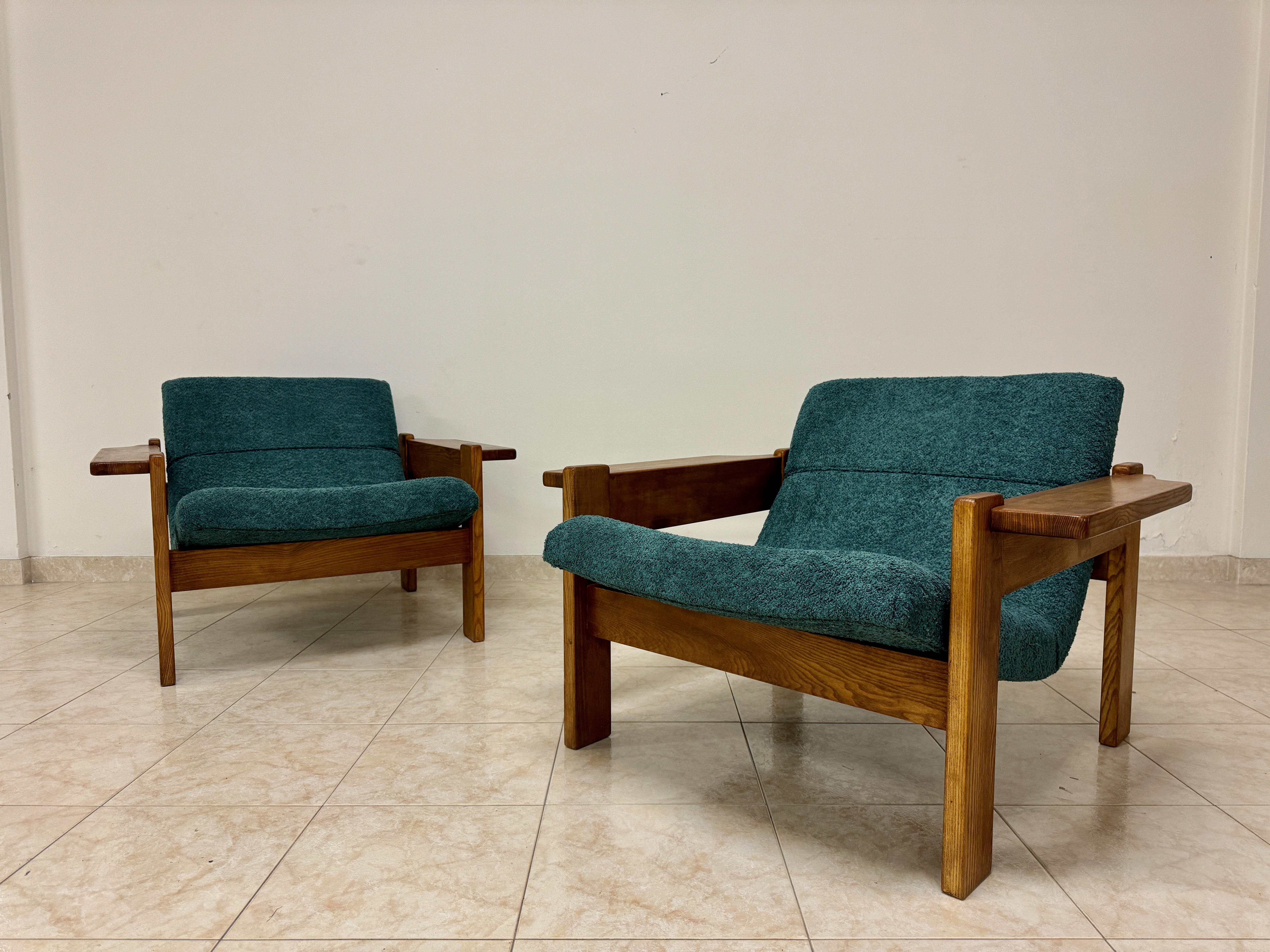 Pareja de sillones italianos de estilo brutalista en venta 7