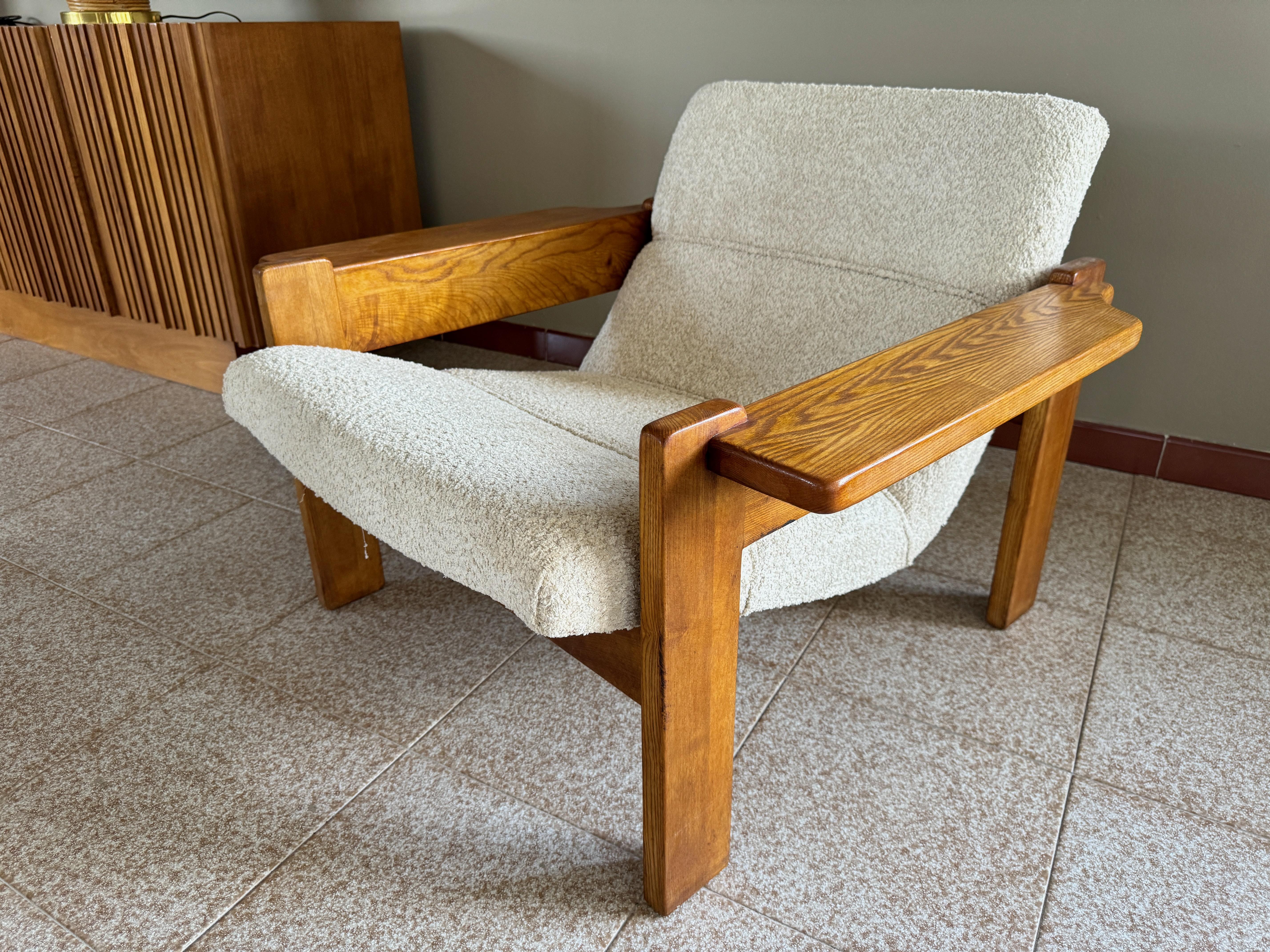 Pareja de sillones italianos de estilo brutalista en venta 8