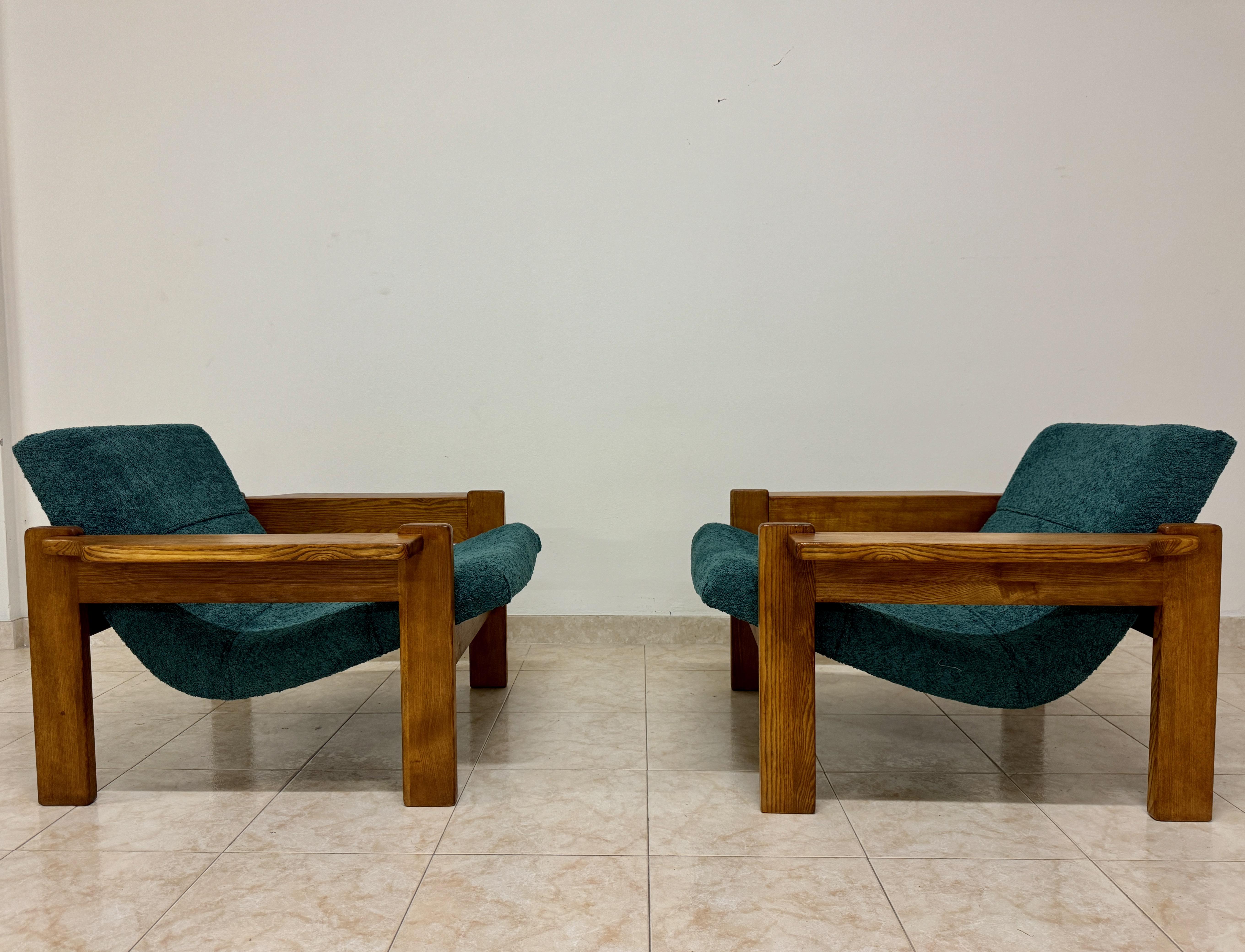 Pareja de sillones italianos de estilo brutalista Siglo XXI y contemporáneo en venta