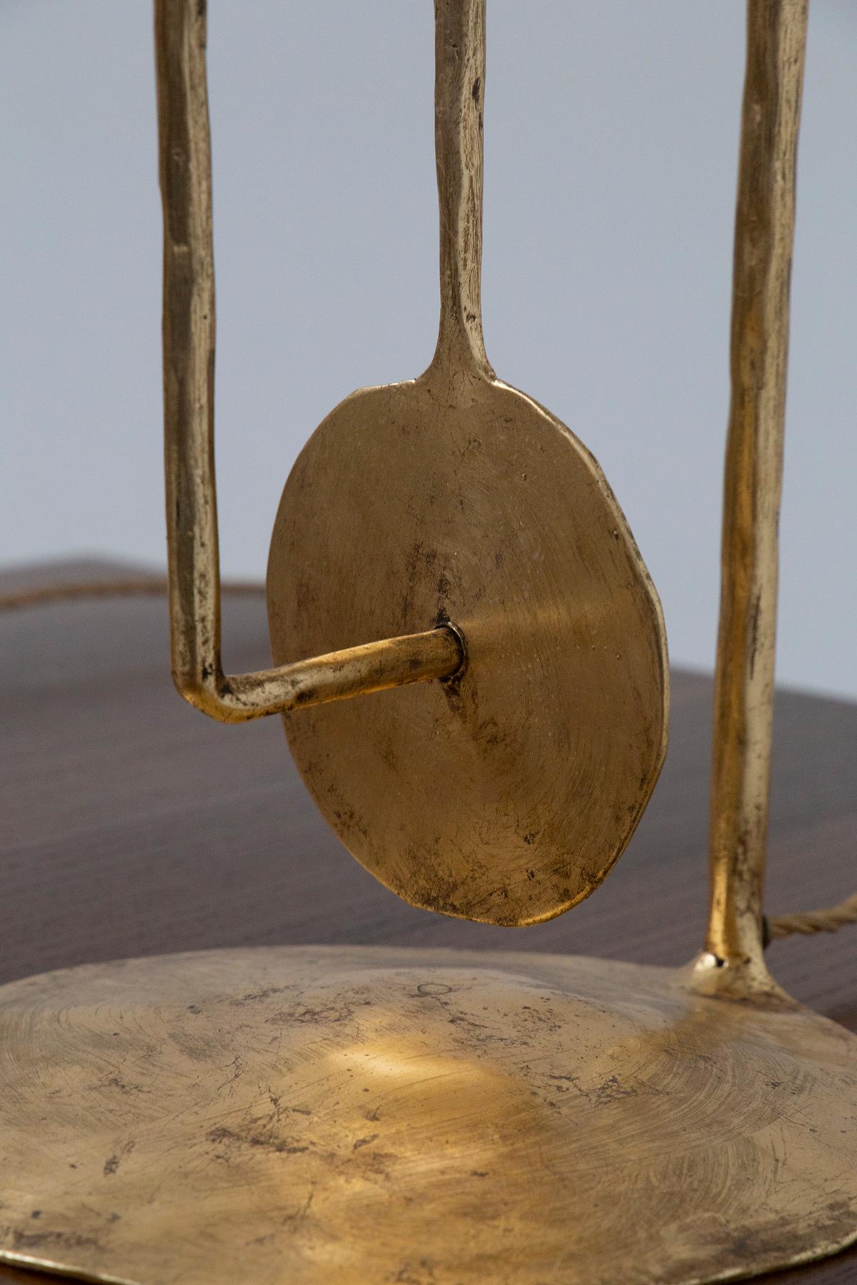 Pair of Italian Brutalist table lamps in gilded metal 3