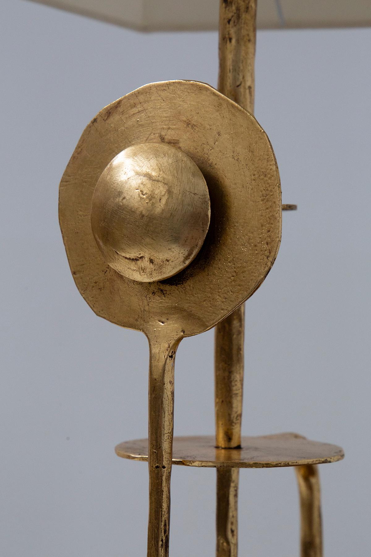 Pair of Italian Brutalist table lamps in gilded metal 6