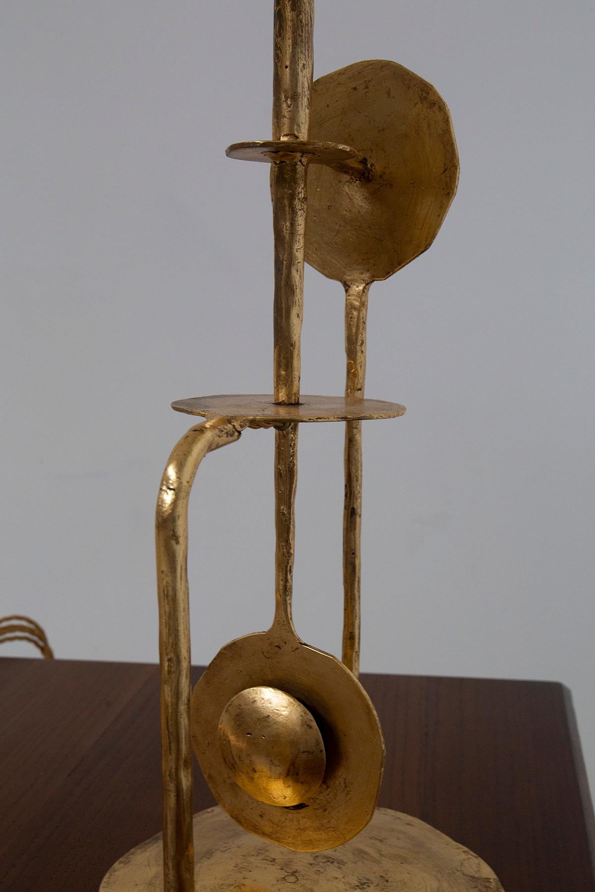 Pair of Italian Brutalist table lamps in gilded metal 7