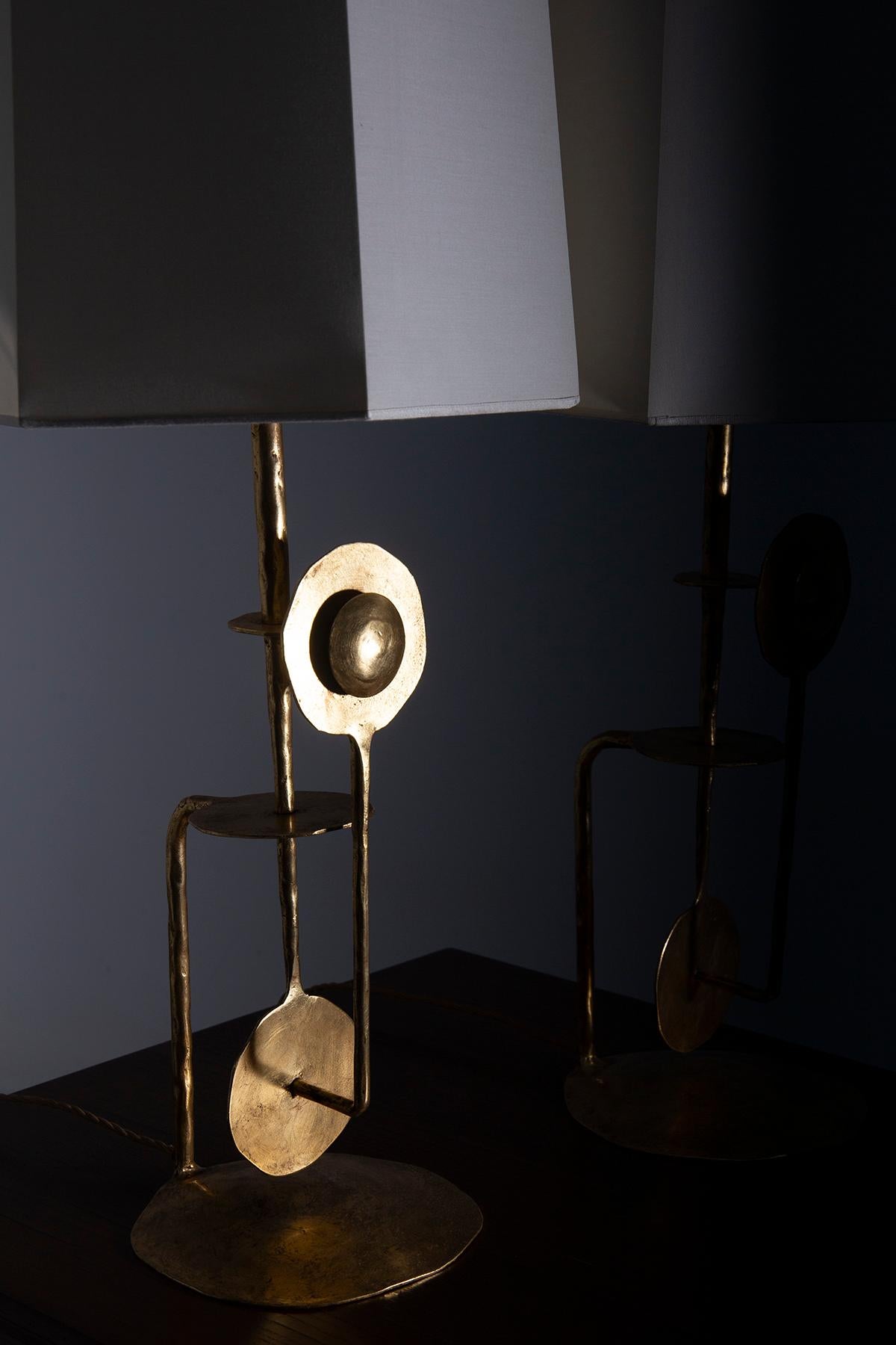 Late 20th Century Pair of Italian Brutalist table lamps in gilded metal