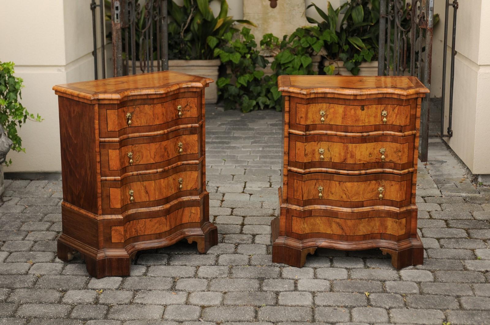 Pair of Italian Burl Walnut Bedside Commodes with Serpentine Front, circa 1890 2