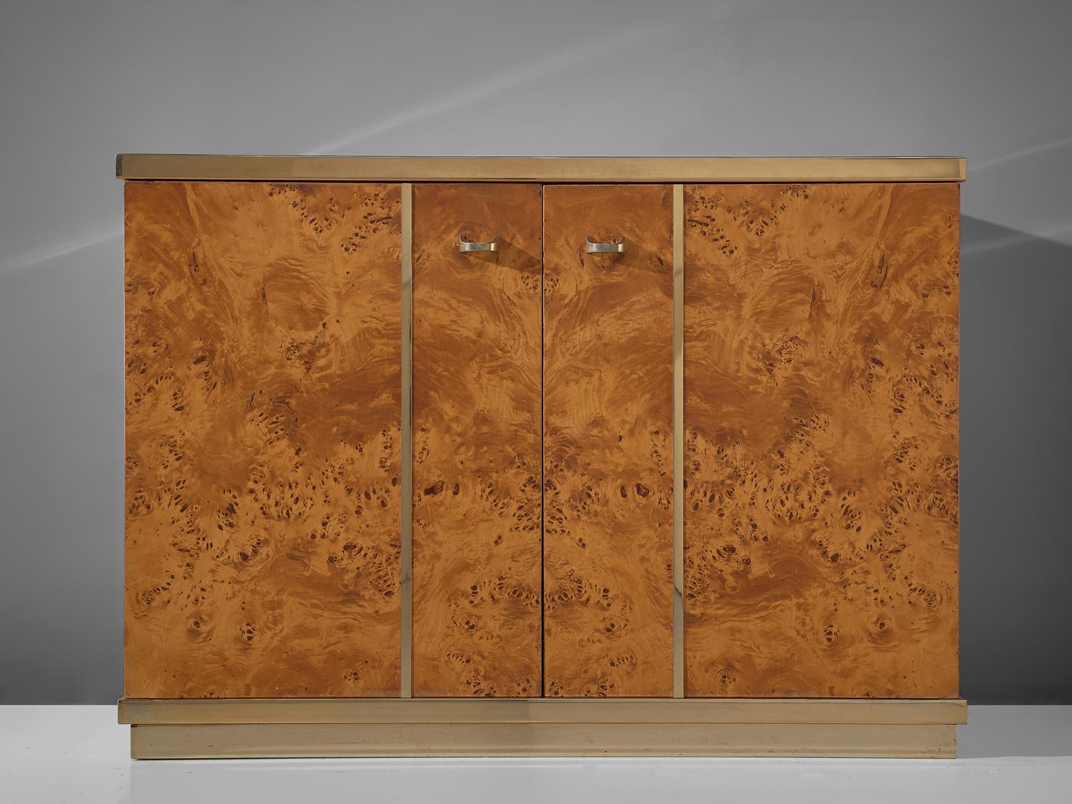 Pair of Italian Cabinets in Mappa Burl Wood and Brass In Good Condition In Waalwijk, NL
