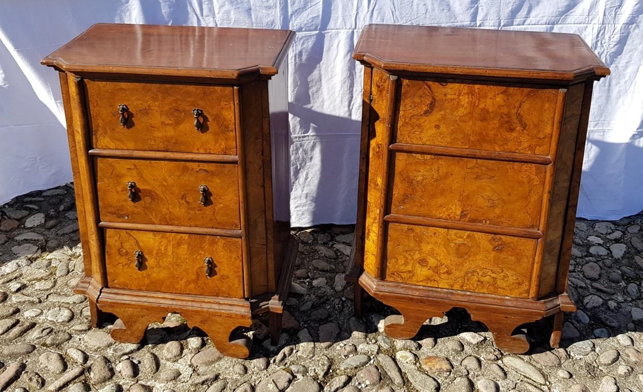 Baroque Pair of Italian Cabinets, Italy 18th Century, Italian Bedside Chest of Drawers For Sale