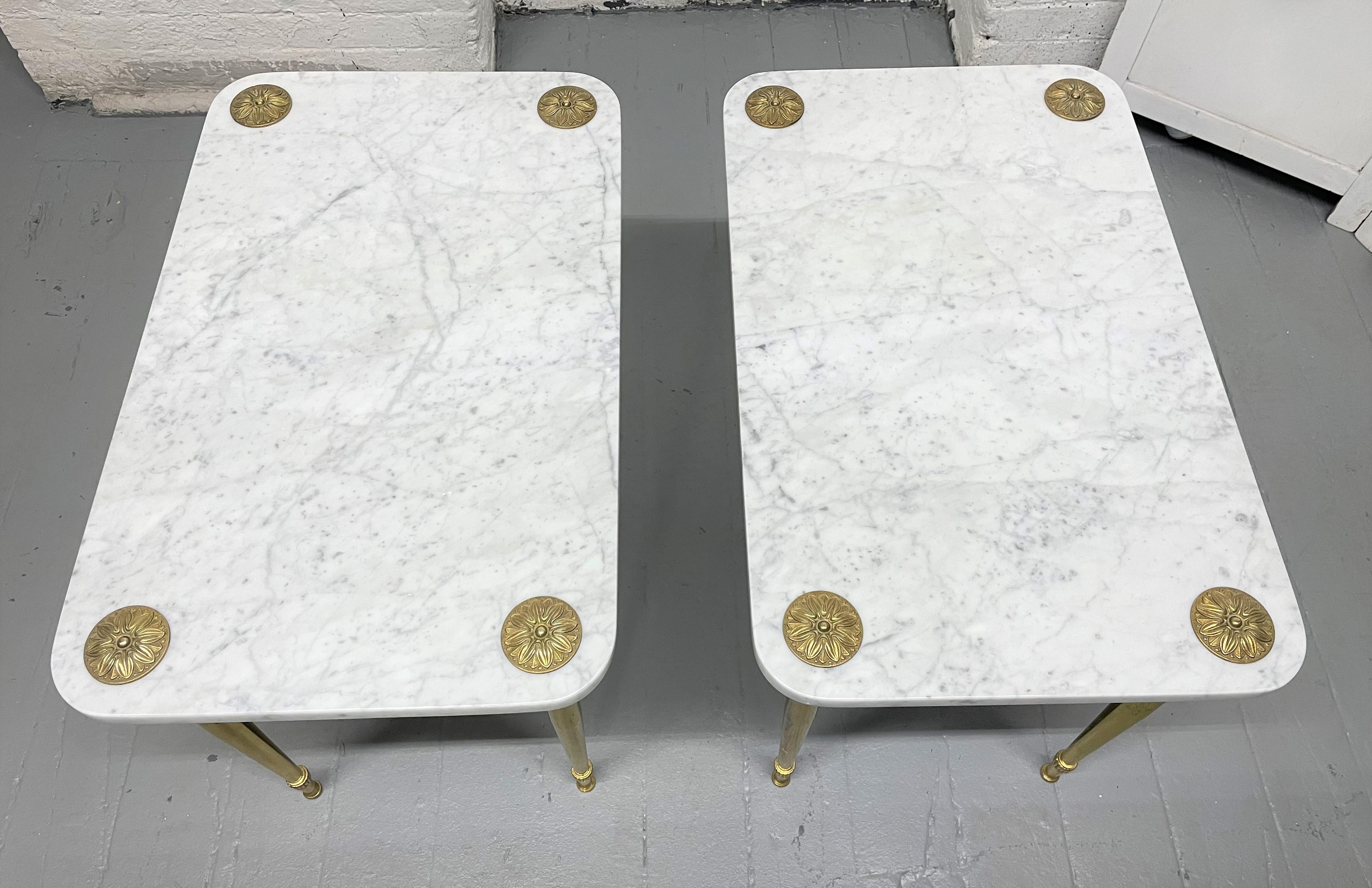 Pair of Italian Carrara Marble and Brass Side Tables For Sale 2