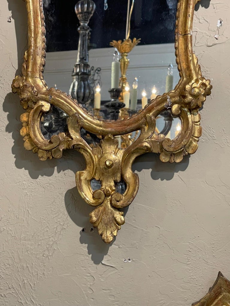 Pair of Italian Carved and Giltwood Mirrors For Sale at 1stDibs