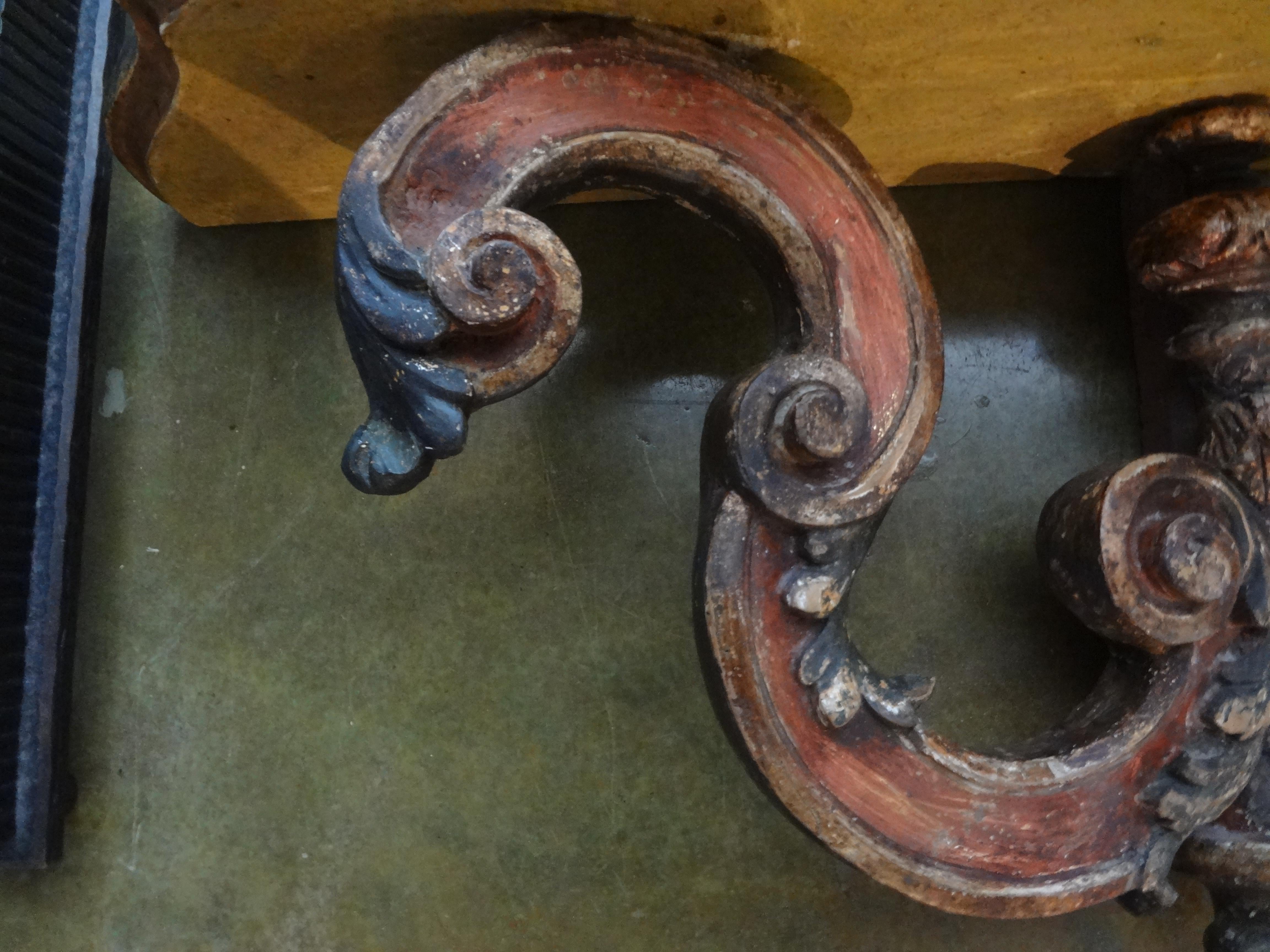 20th Century Pair of Italian Carved and Polychrome Wall Brackets