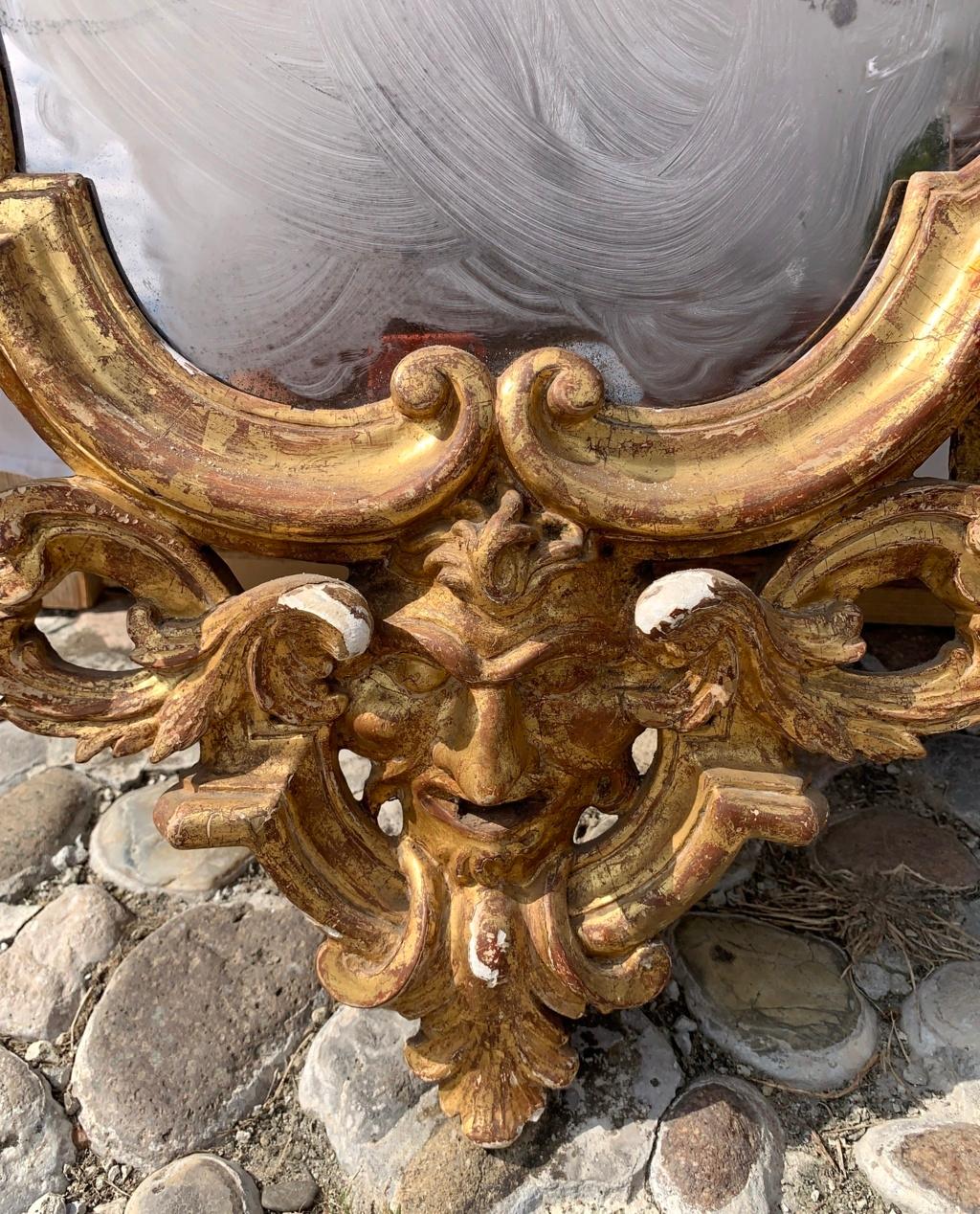 Pair of Italian Carved Gilded Mirrors, Italy, 18th Century Rococò For Sale 5