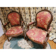 Pair of Italian Carved Oak Arm Dinner/ Living Room Chair