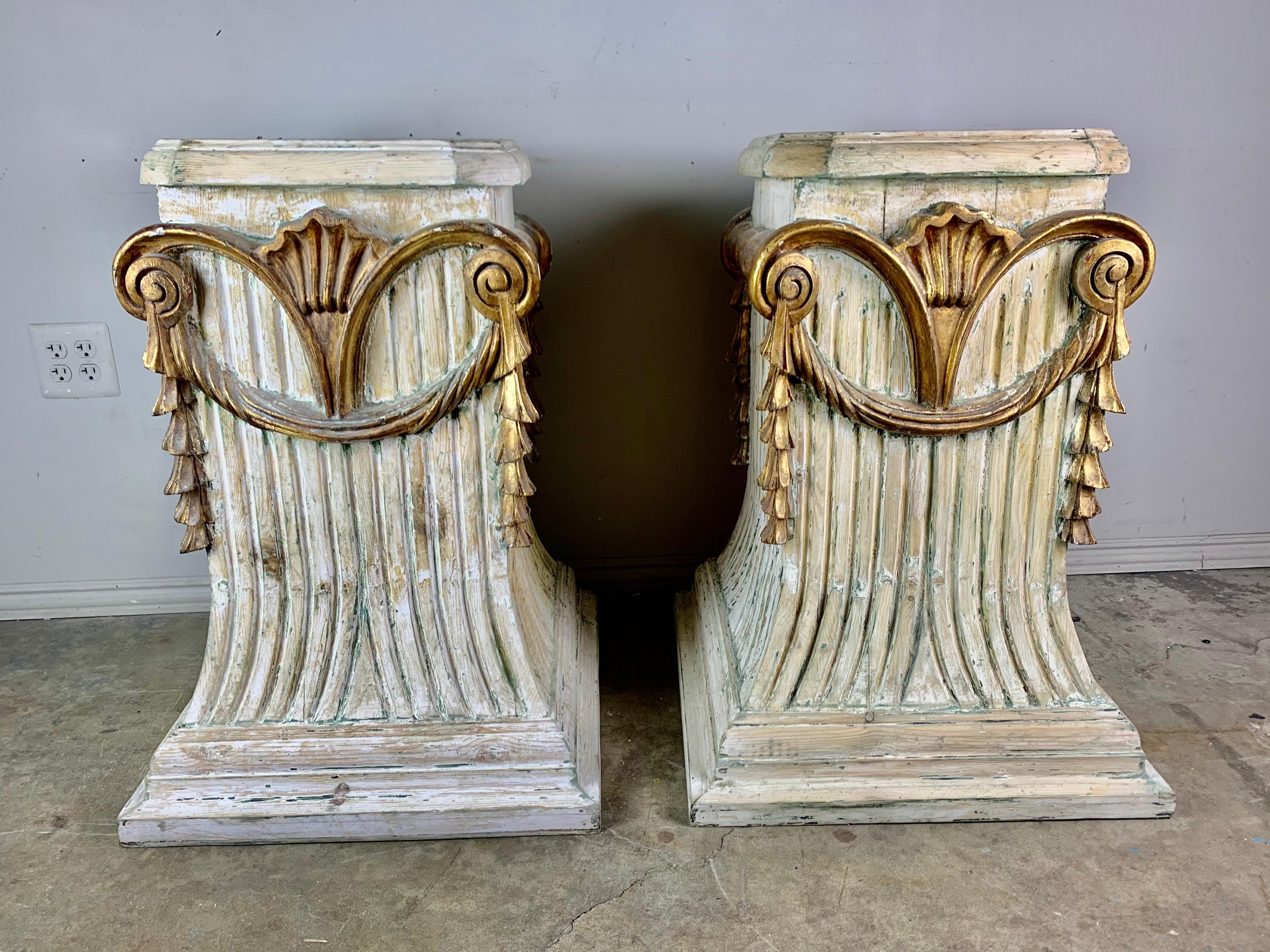 Neoclassical Pair of Italian Carved Painted and Parcel Gilt Pedestals