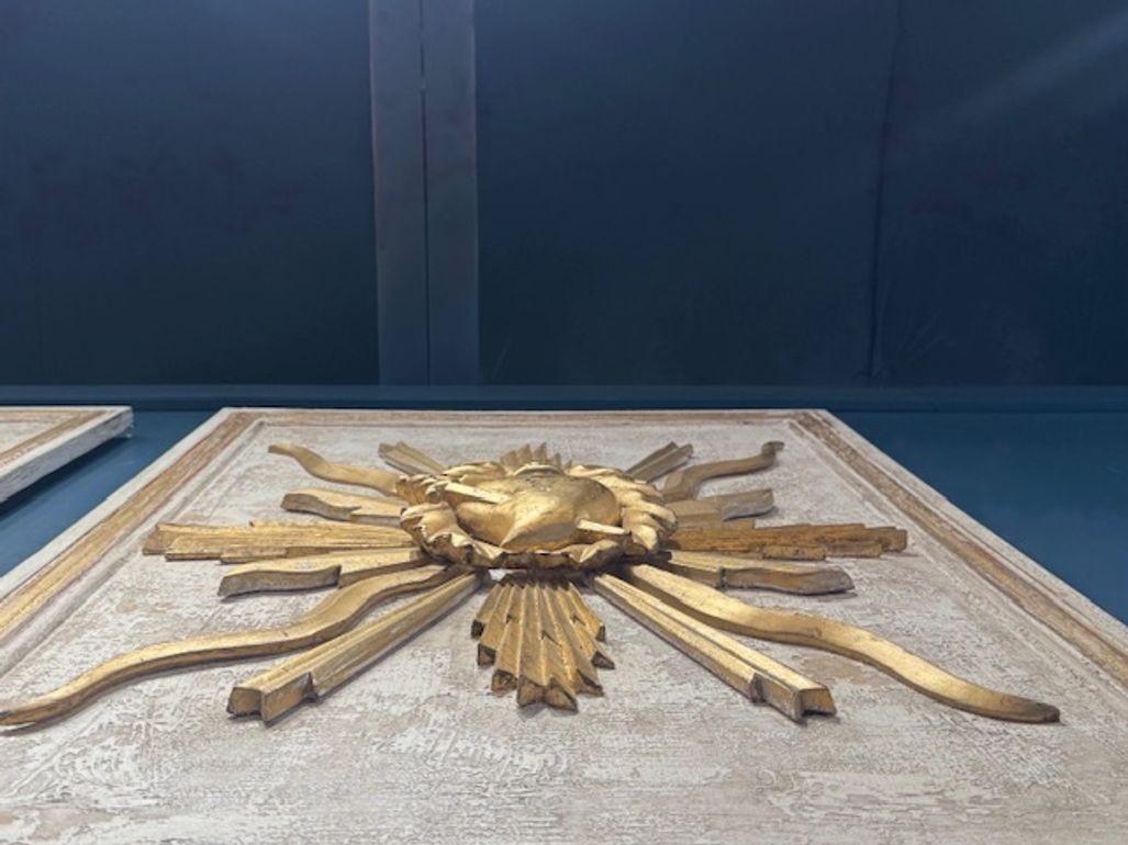 Pair of Italian Carved Panels In Good Condition For Sale In Dallas, TX