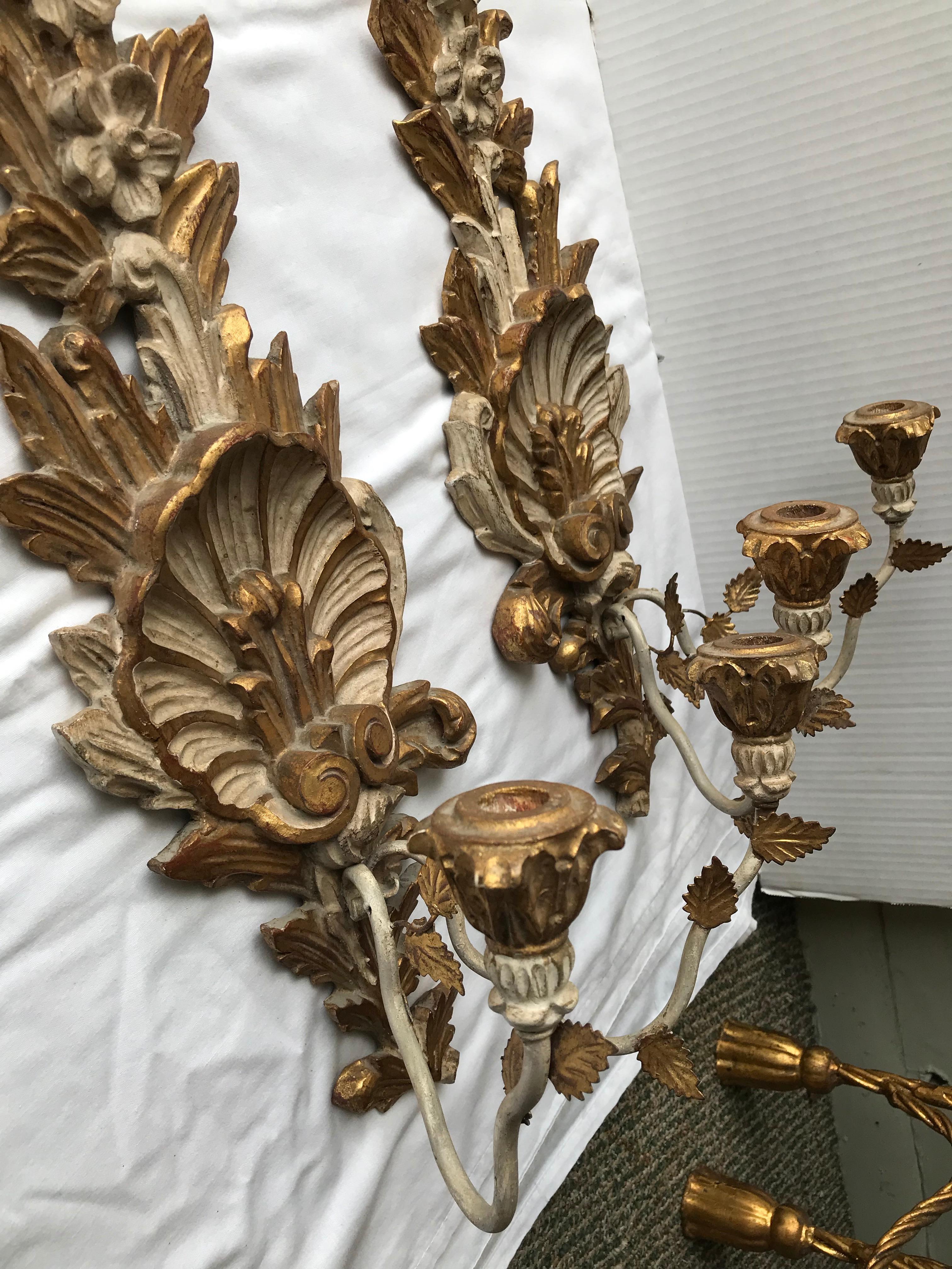 Pair of Italian Carved Wood and Metal Shell Motif Sconces 9
