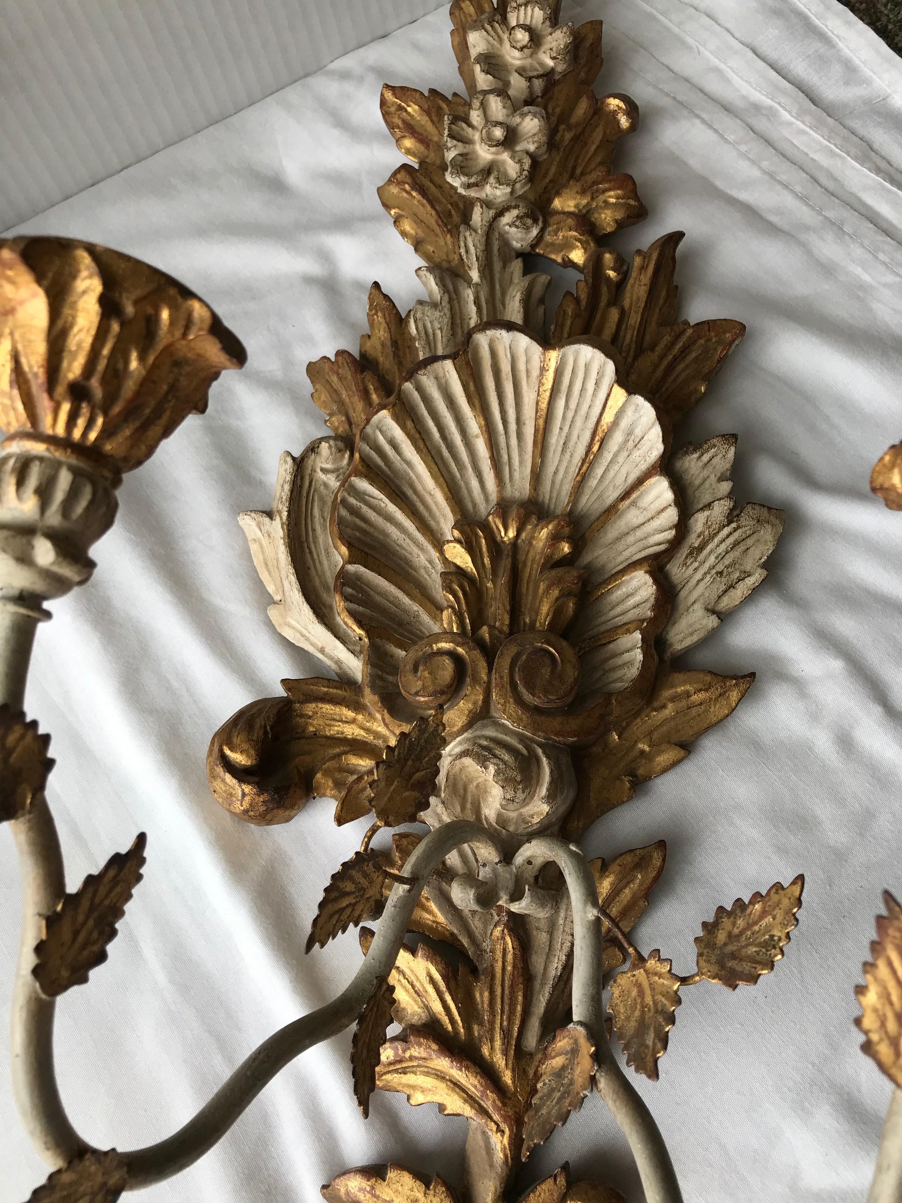 Mid-20th Century Pair of Italian Carved Wood and Metal Shell Motif Sconces