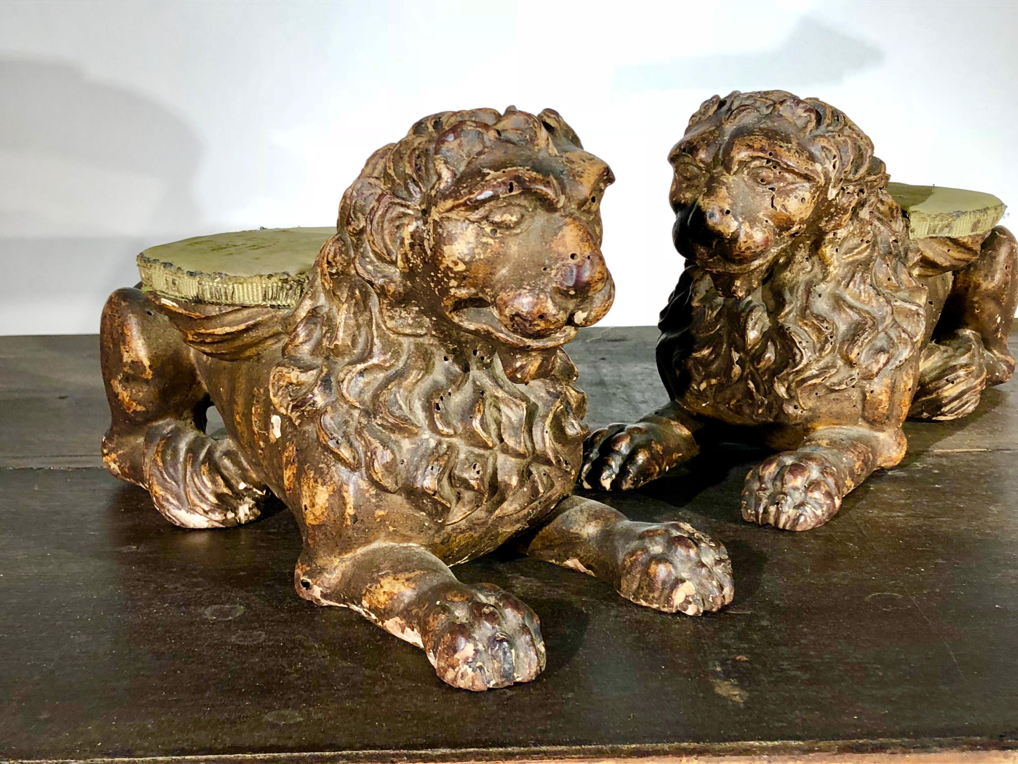 Pair of Italian Carved Wood Lions, 17th Century 7