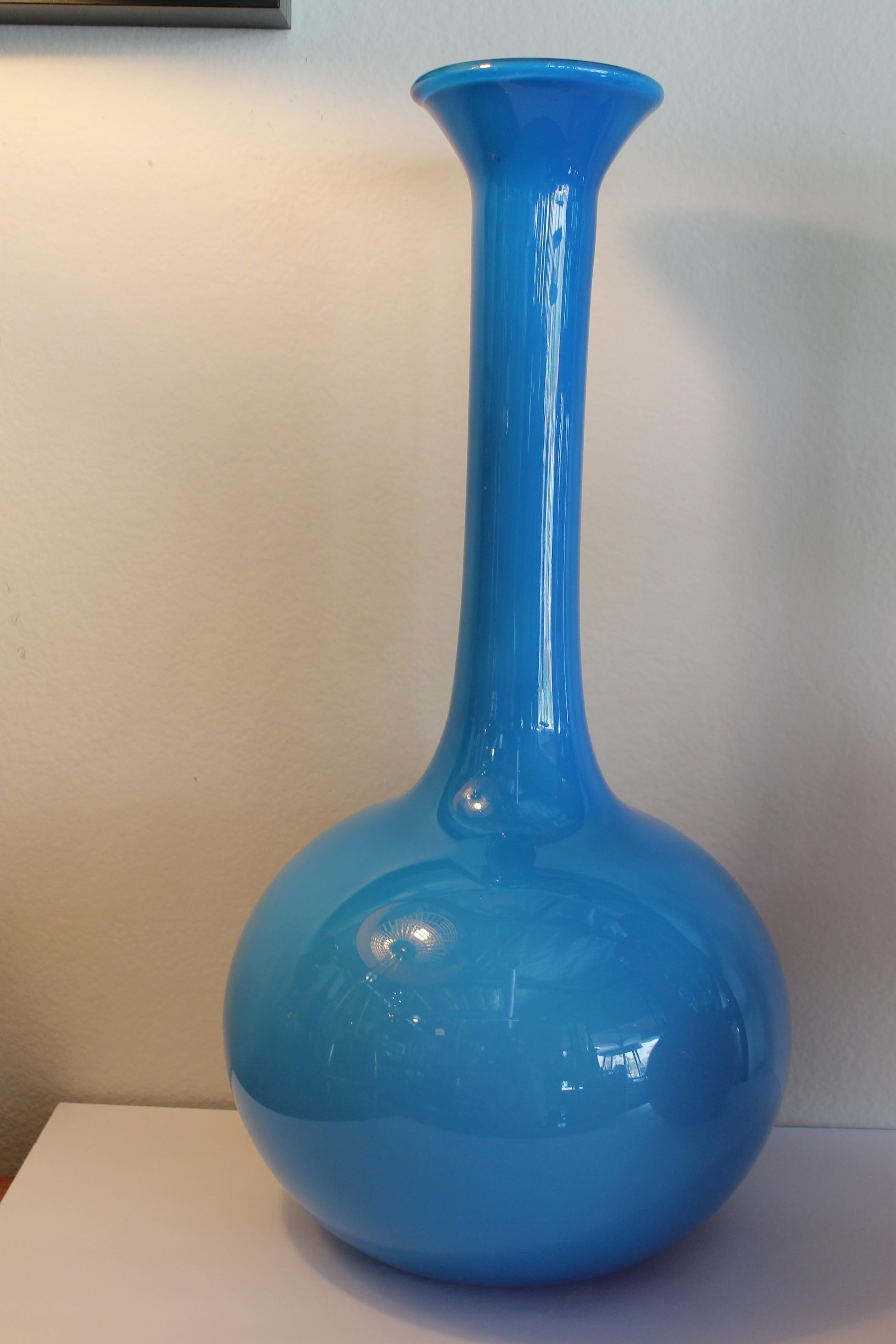 Pair of Murano Cased Glass Orange and Blue Vases In Good Condition In Palm Springs, CA