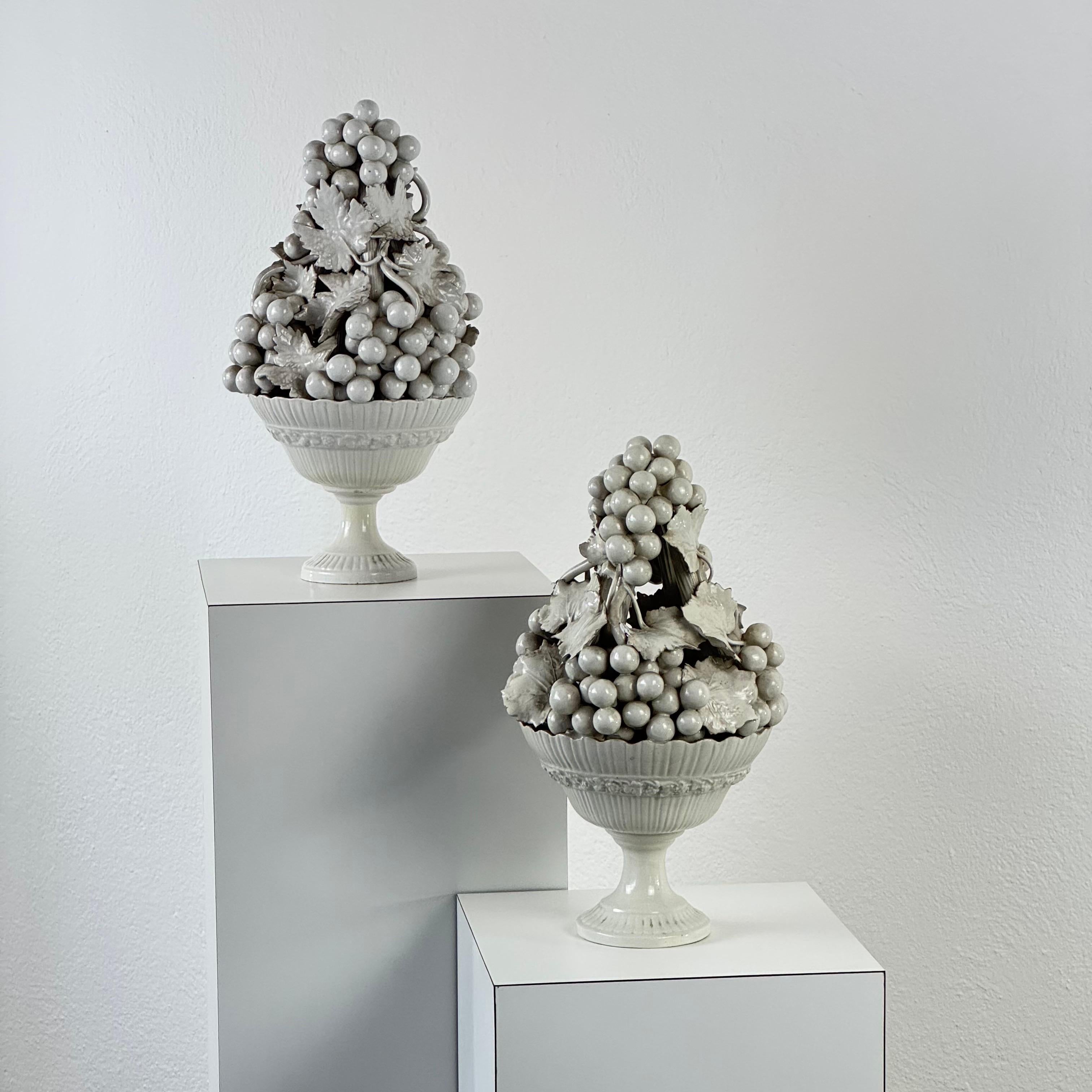 Pareja de esculturas topiarias de cerámica italiana de Ceramica Nove, años 50 en venta 7